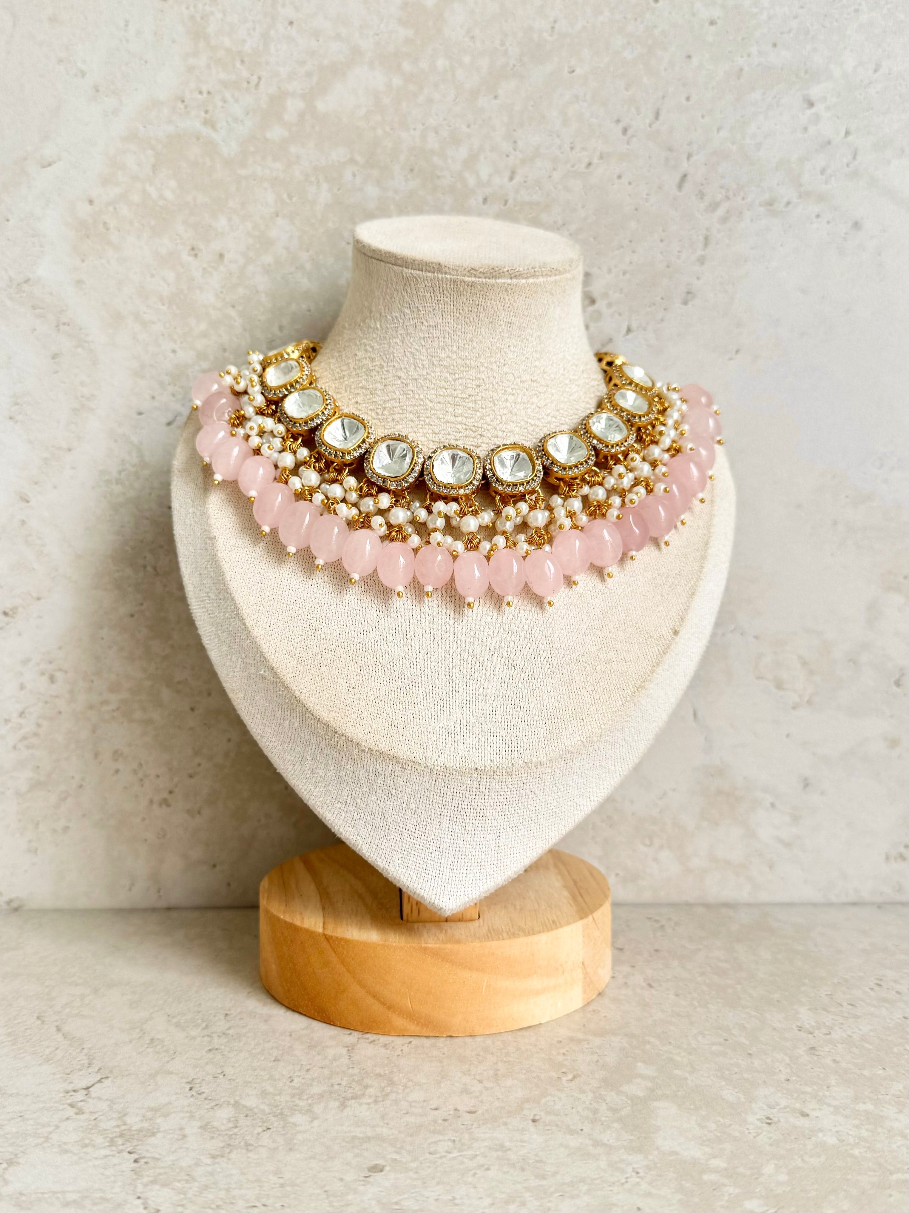 Navleen Necklace Set
