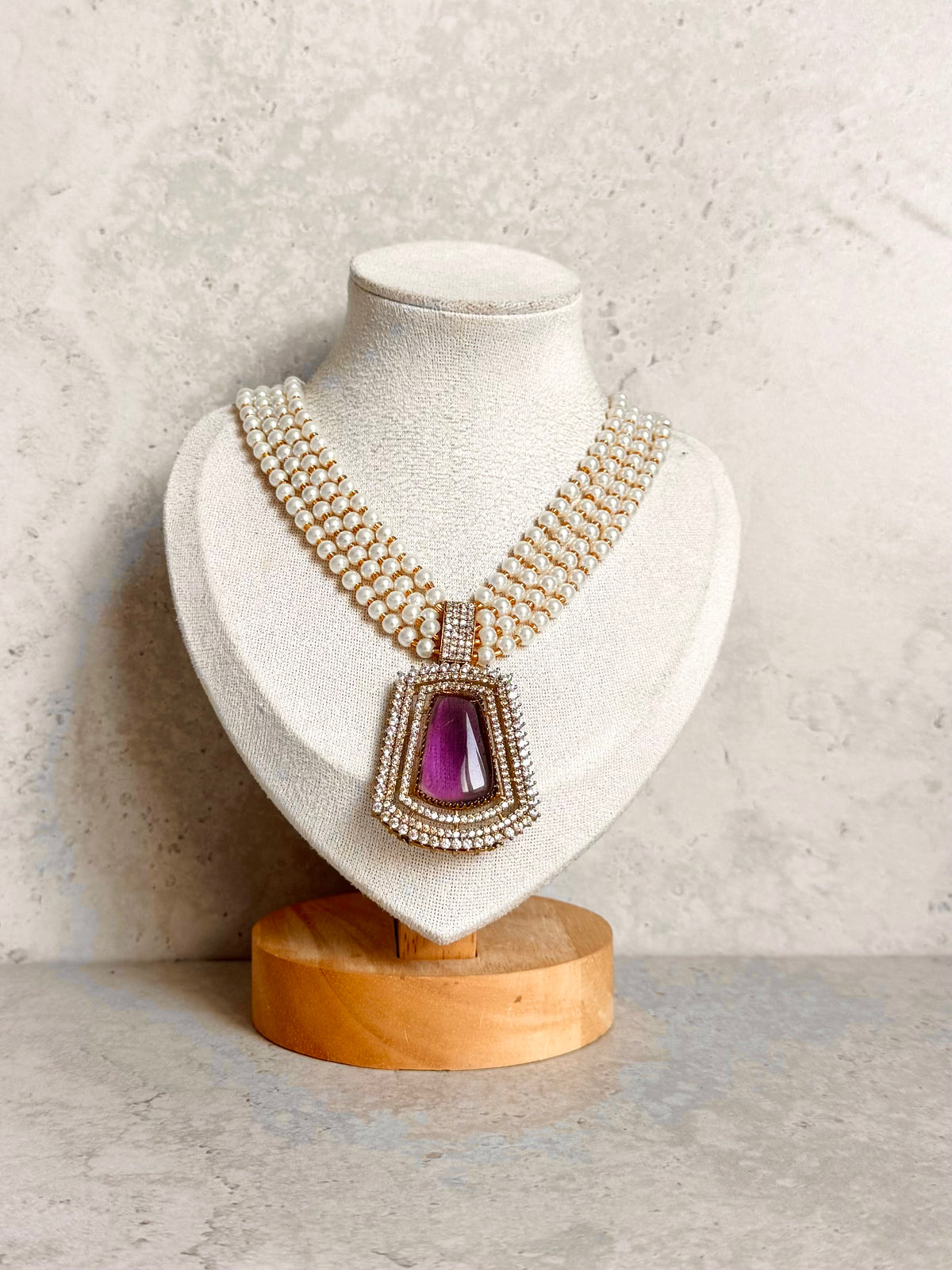 Radha Necklace Set