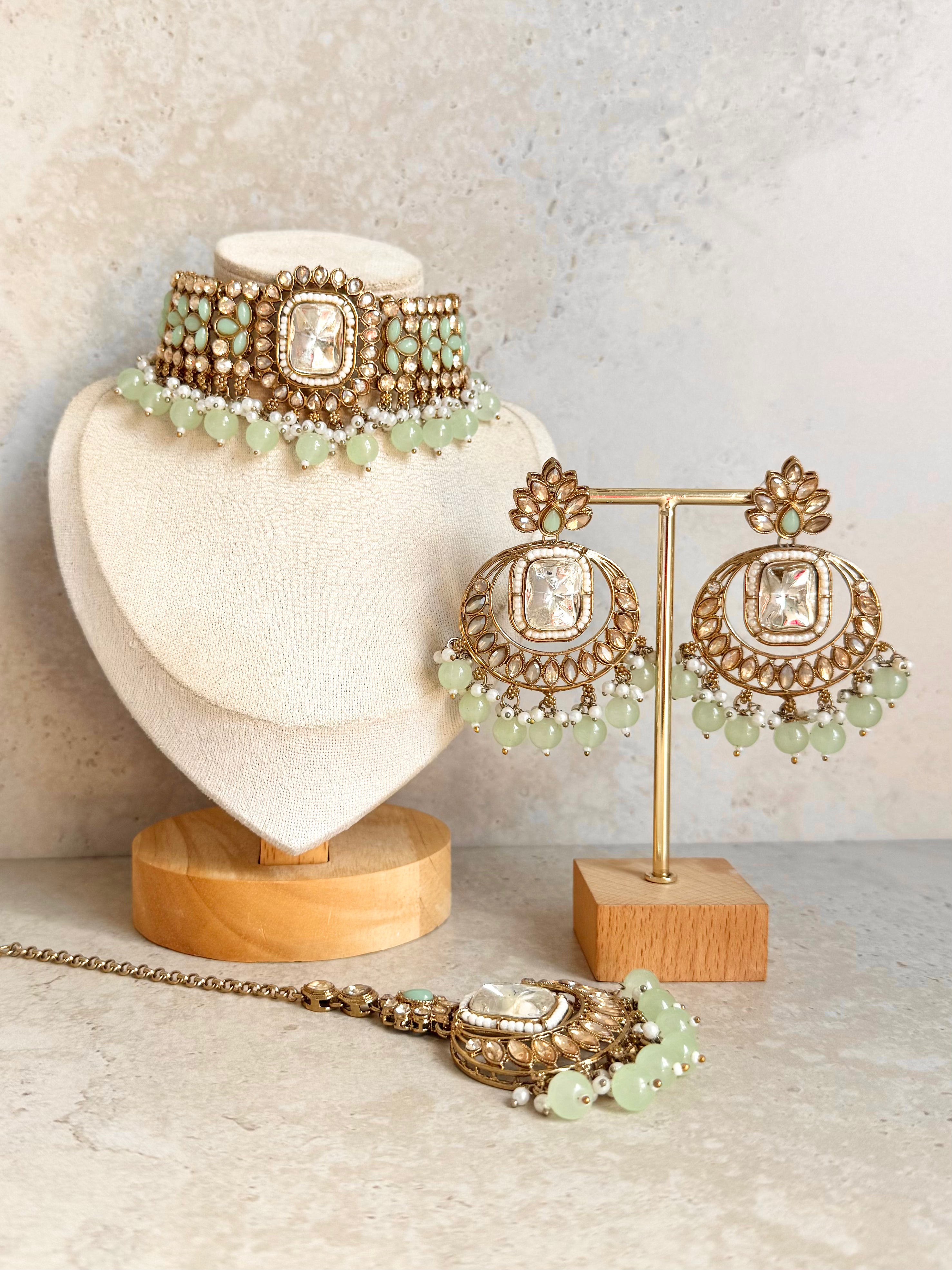 Noorani Necklace Set