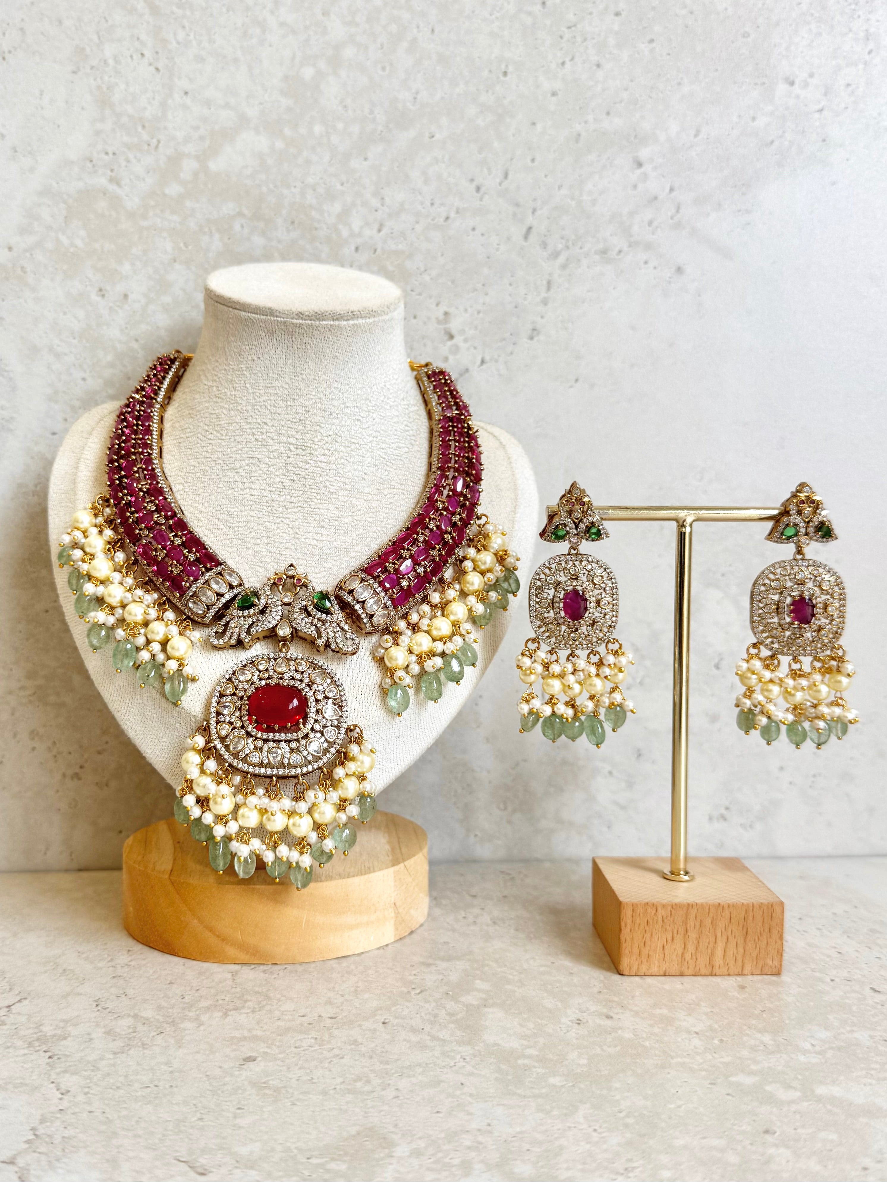 Ananya Necklace Set