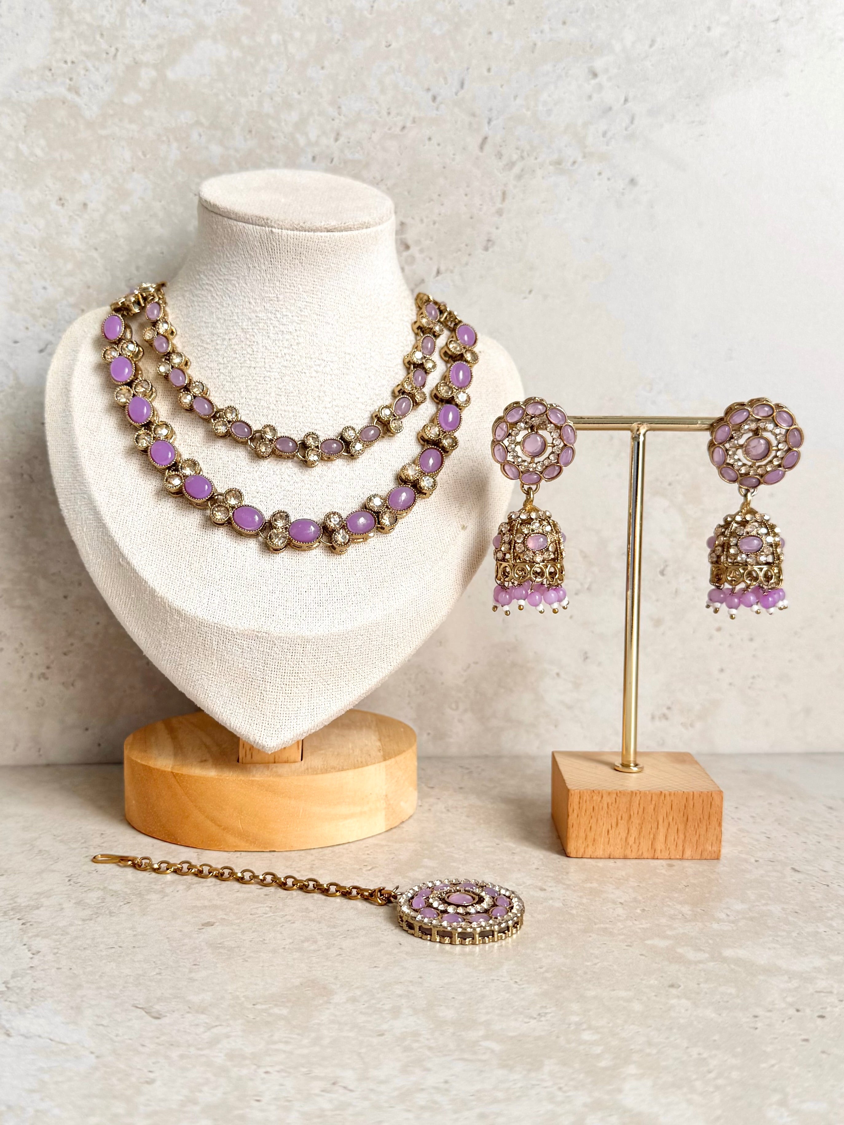 Rekha Necklace Set