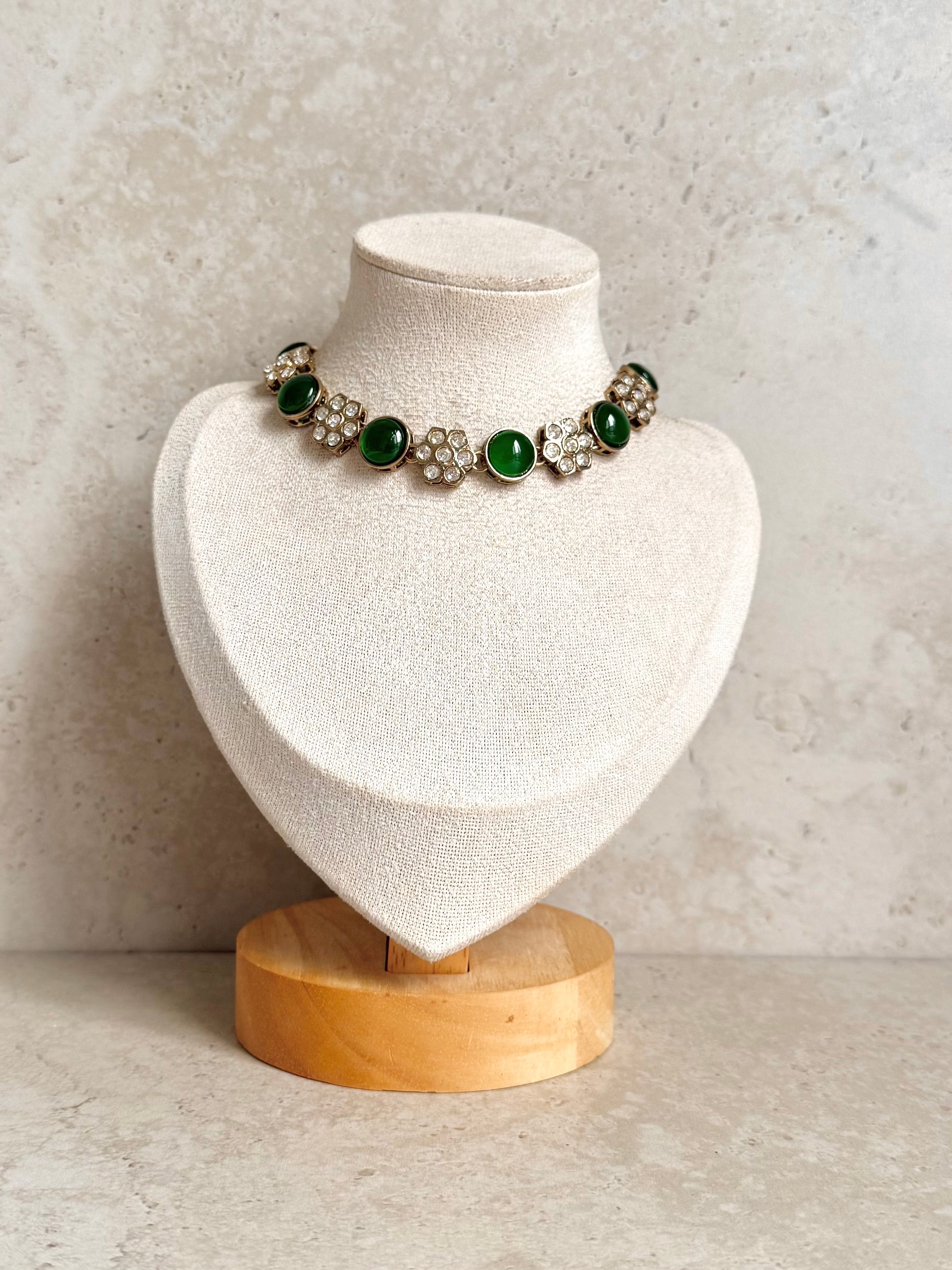 Sadhana Necklace Set