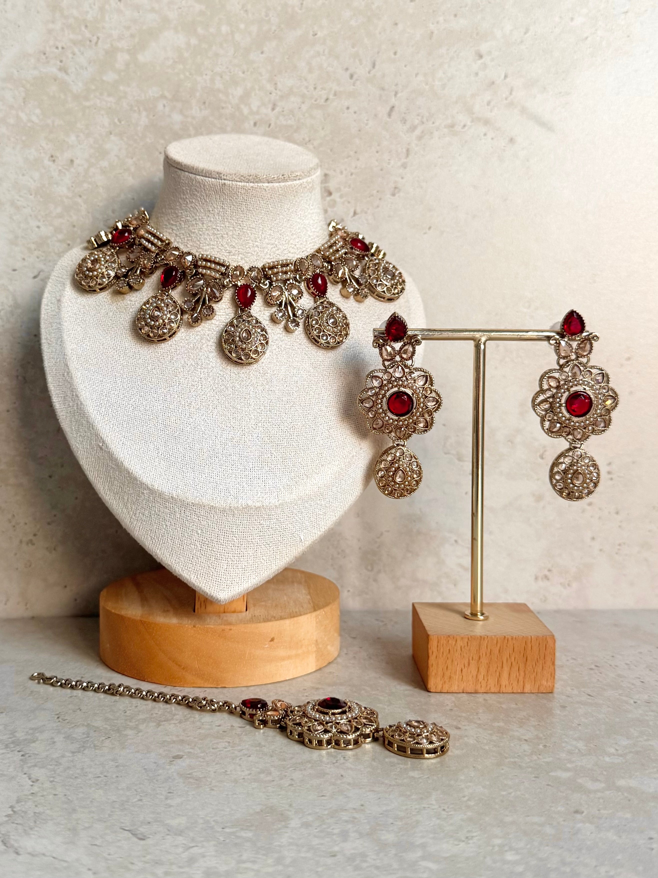 Pooja Necklace Set