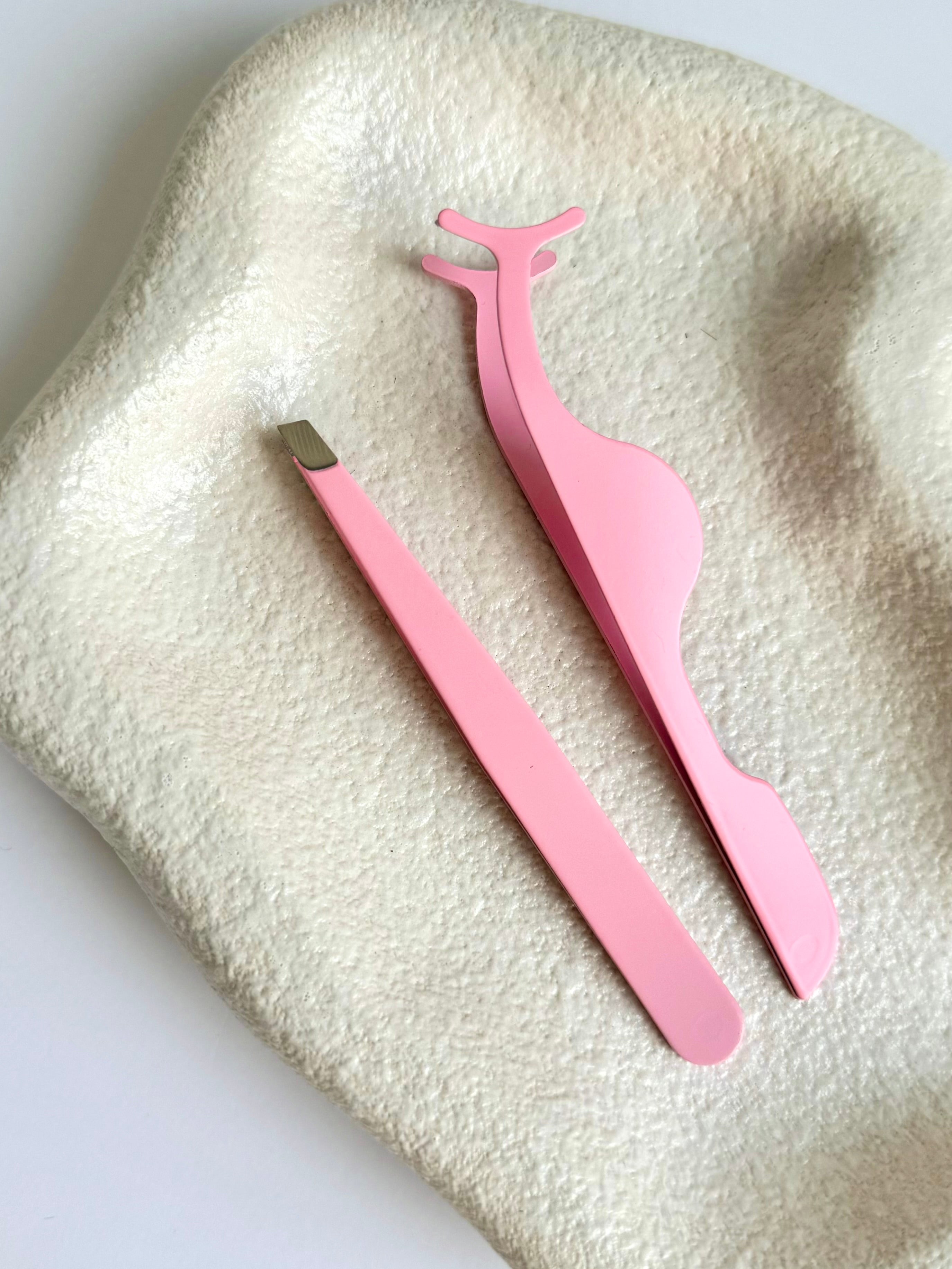 Tweezer & Eyelash Applicator