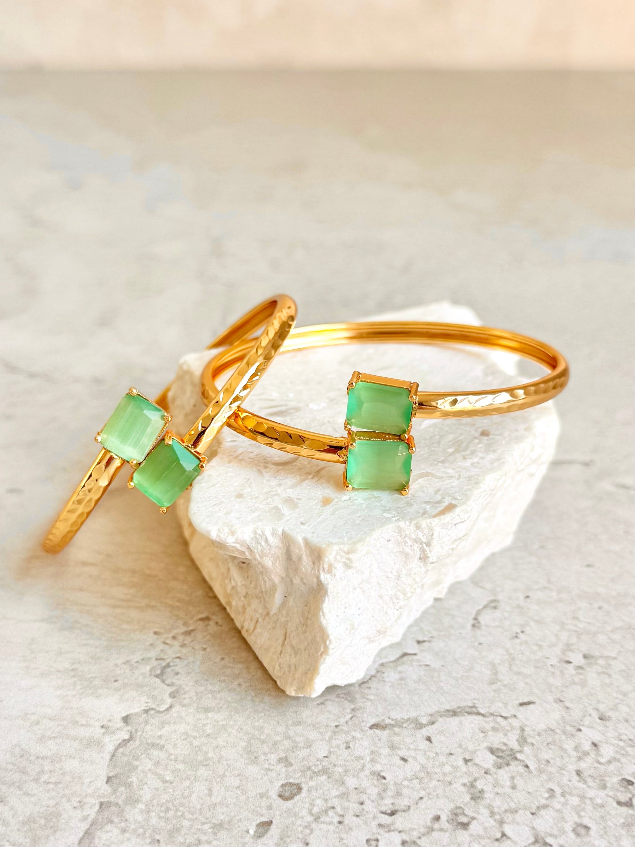 Manroop Bangles