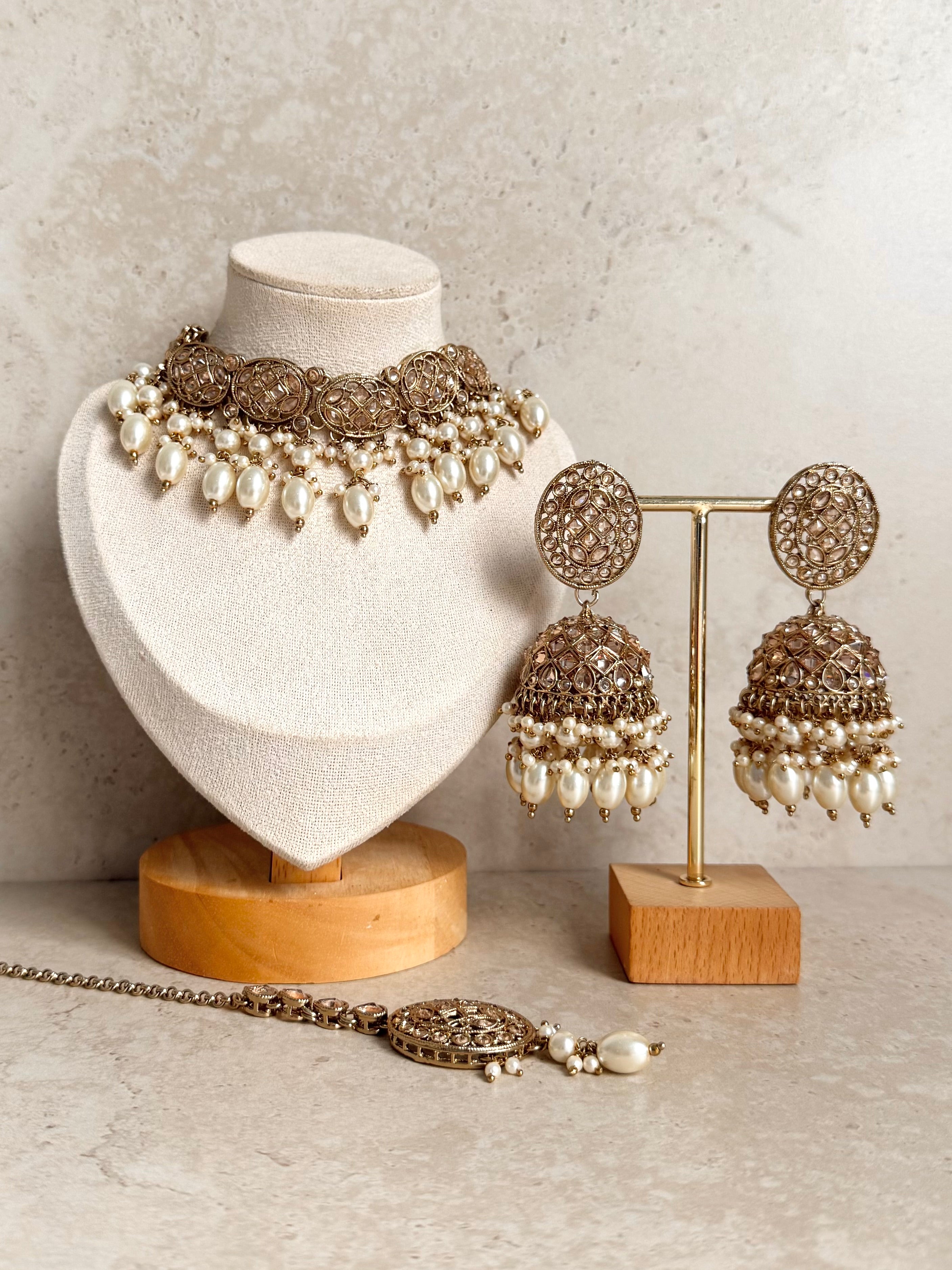Amani Necklace Set