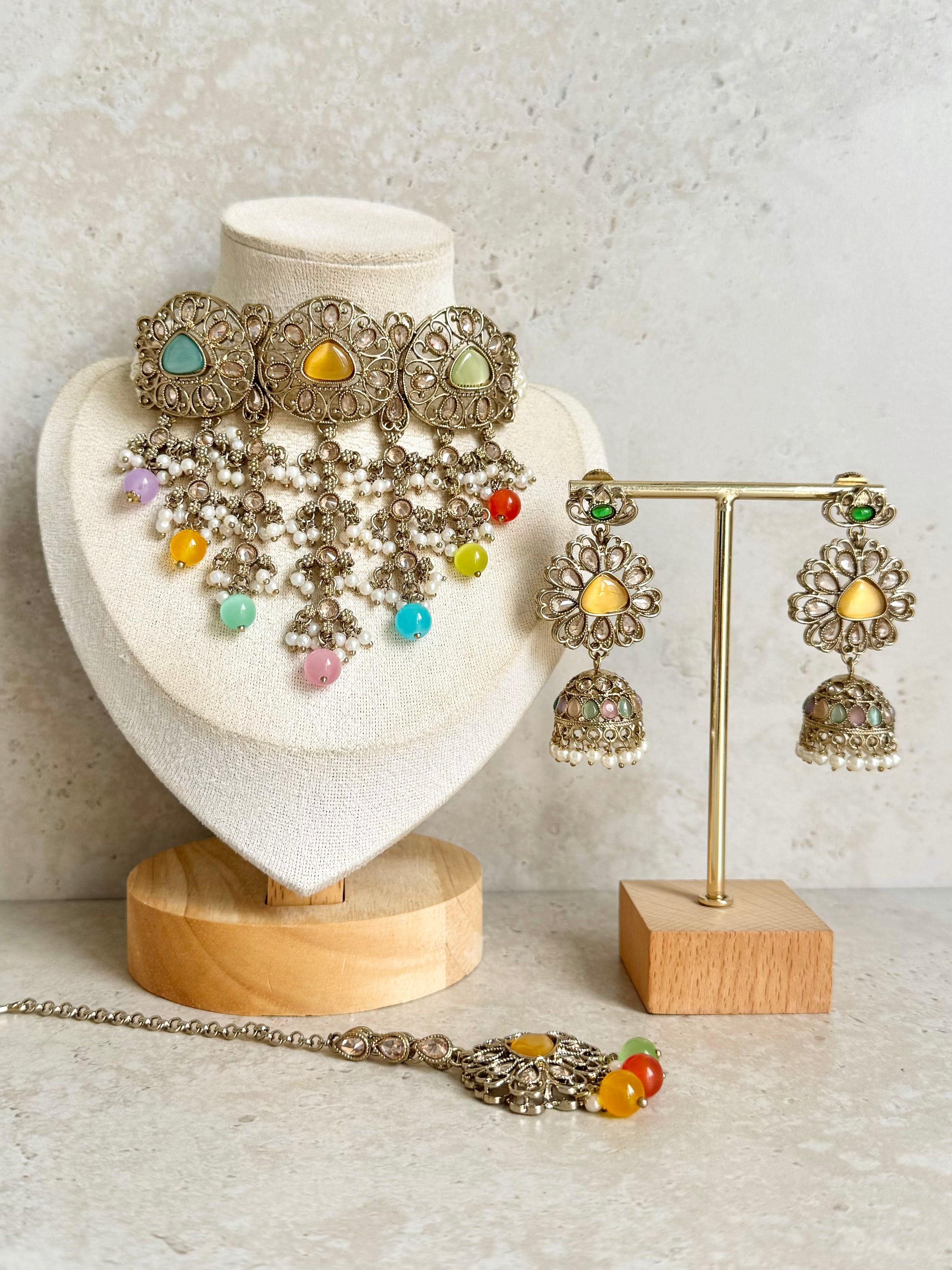 Noor Necklace Set