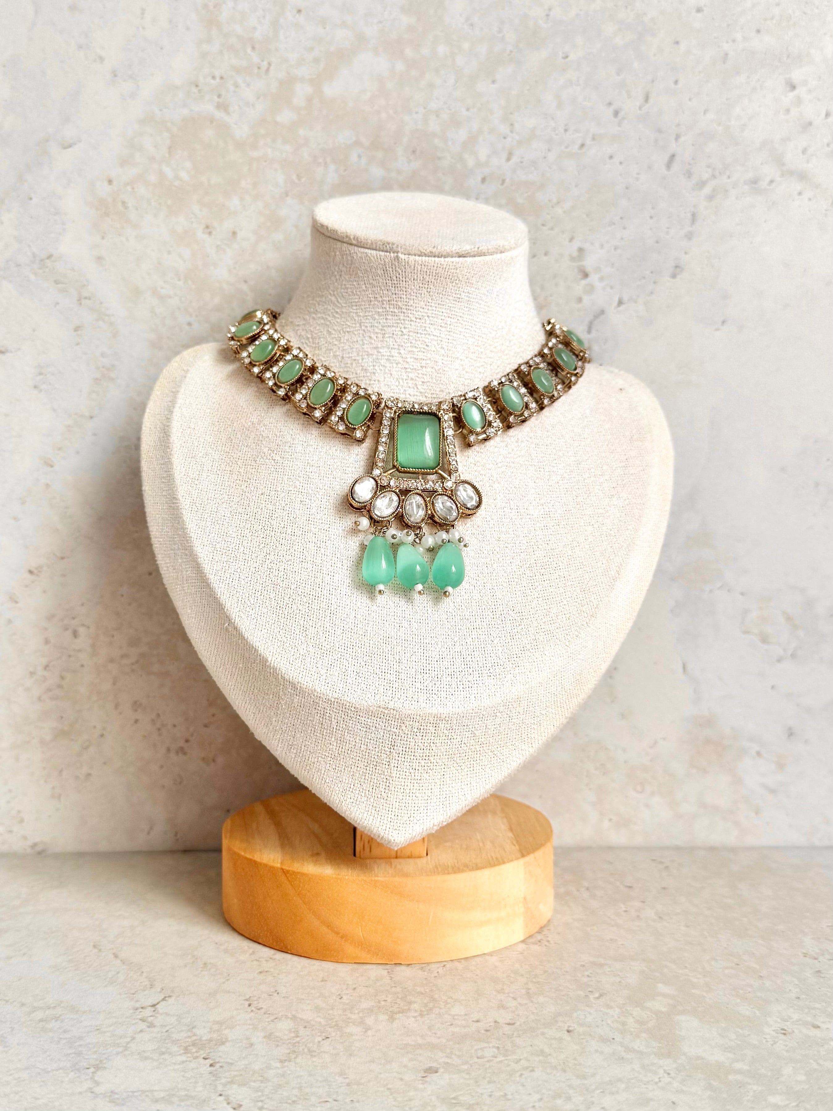 Neelam Necklace Set