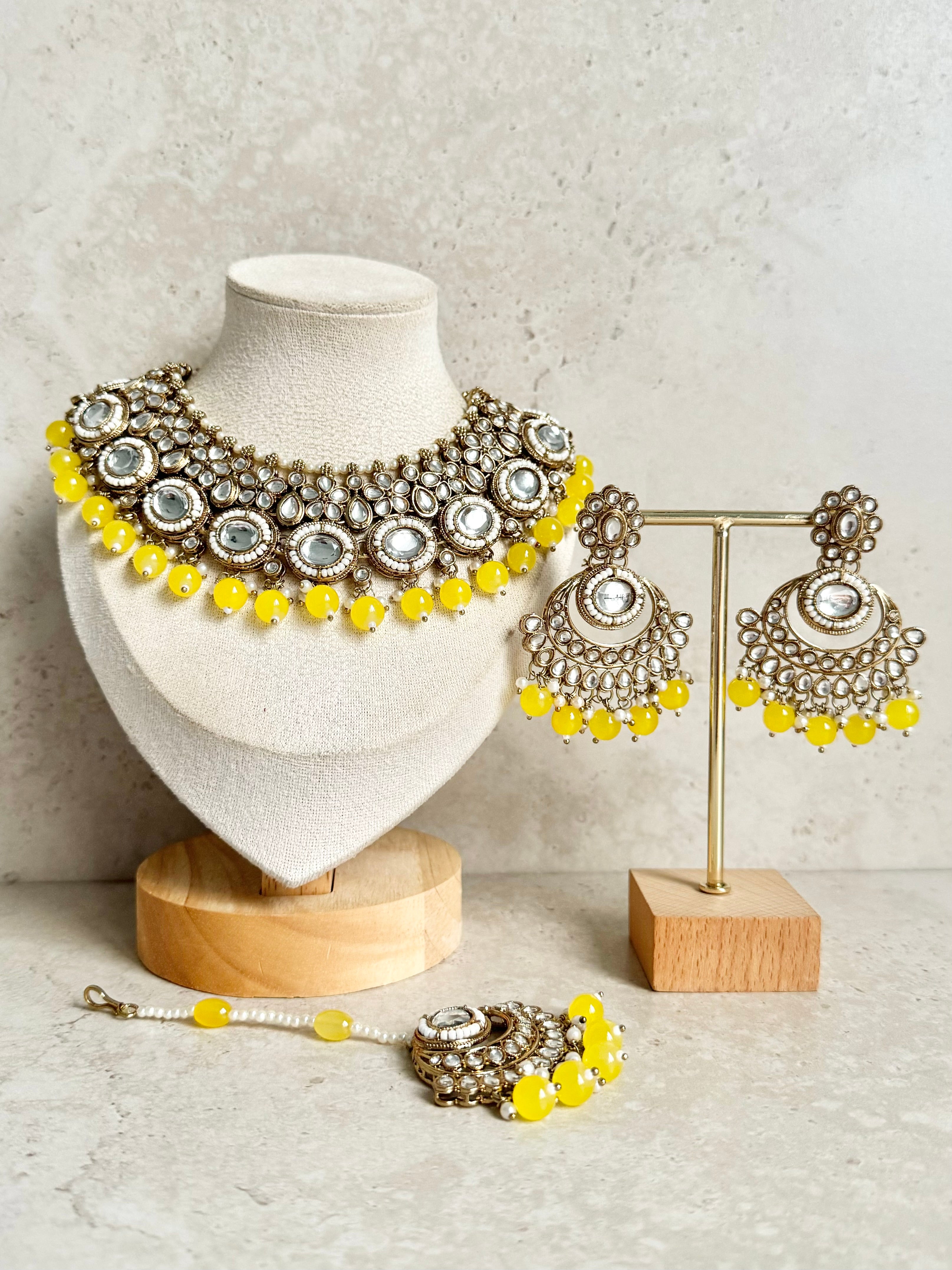 Naira Necklace Set