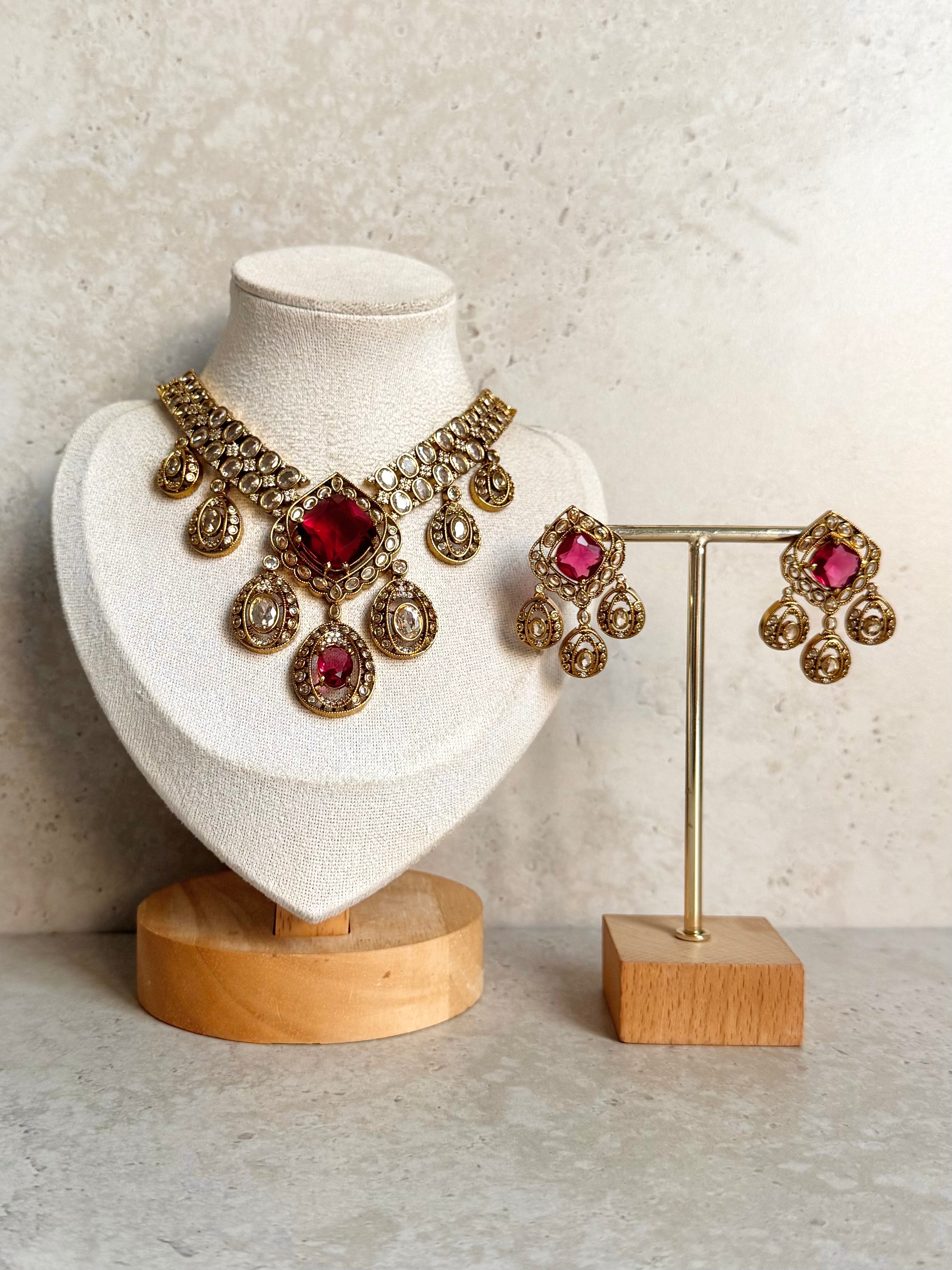 Malika Necklace Set