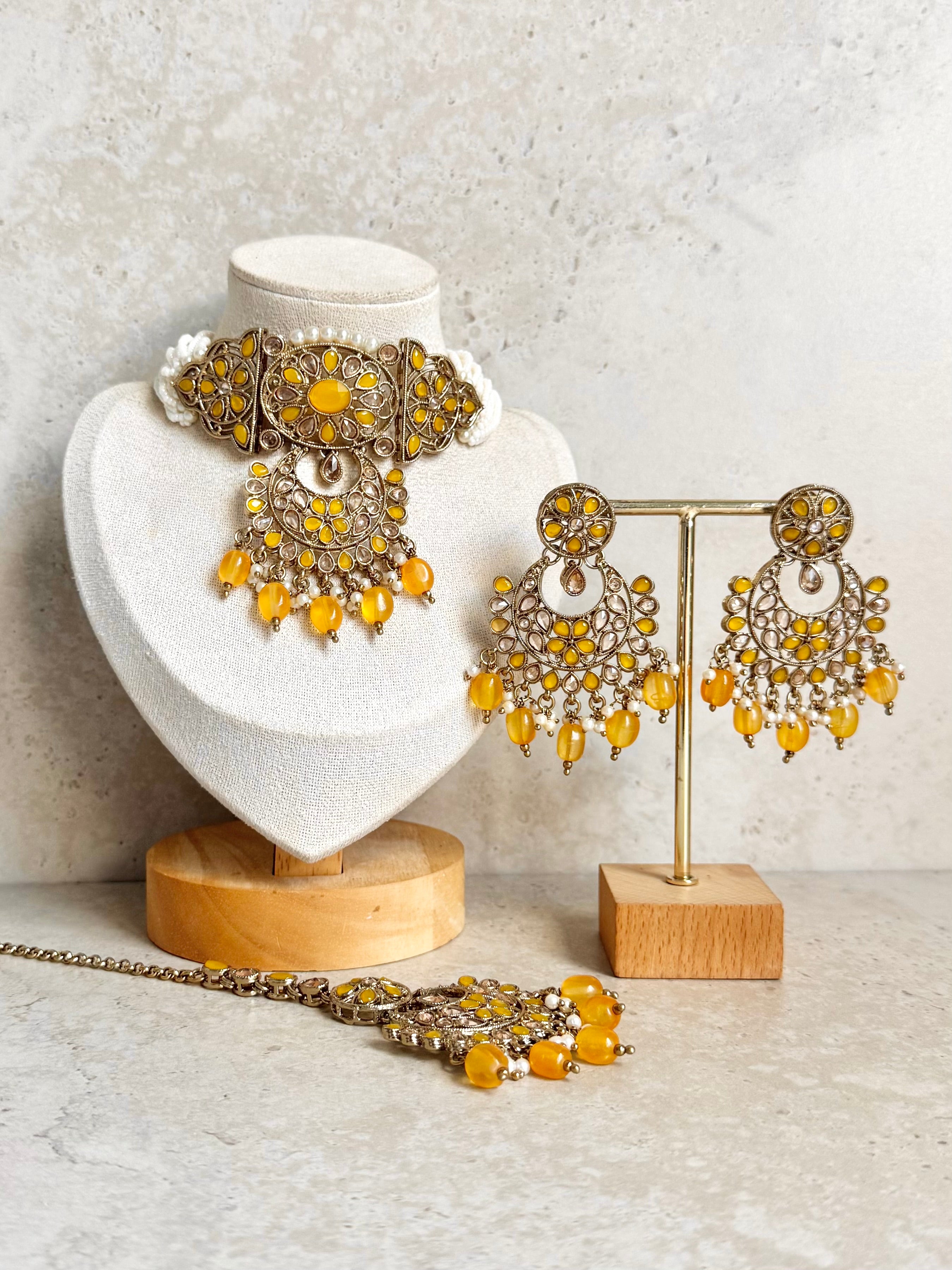 Afrin Necklace Set