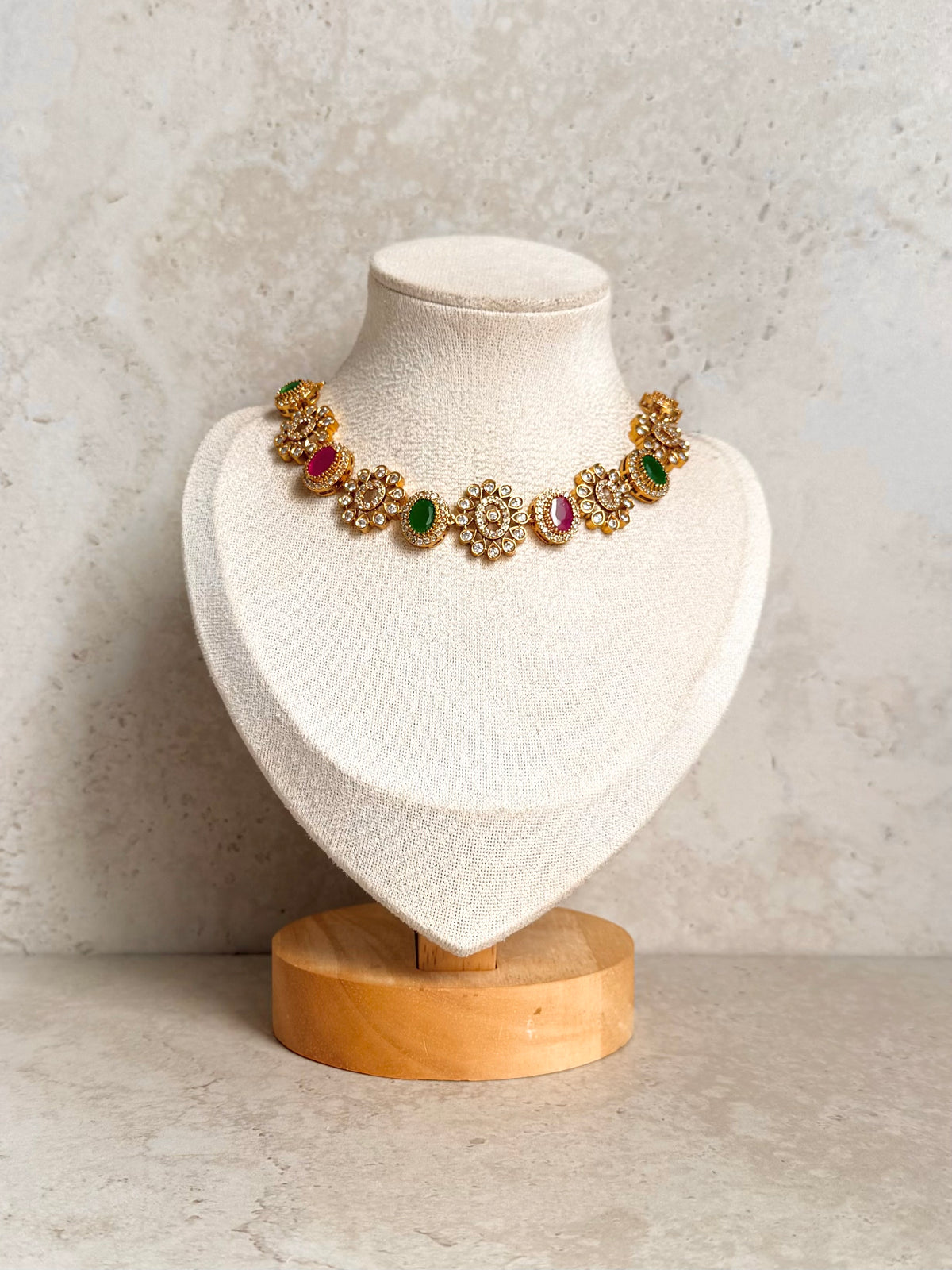 Neelam Necklace Set