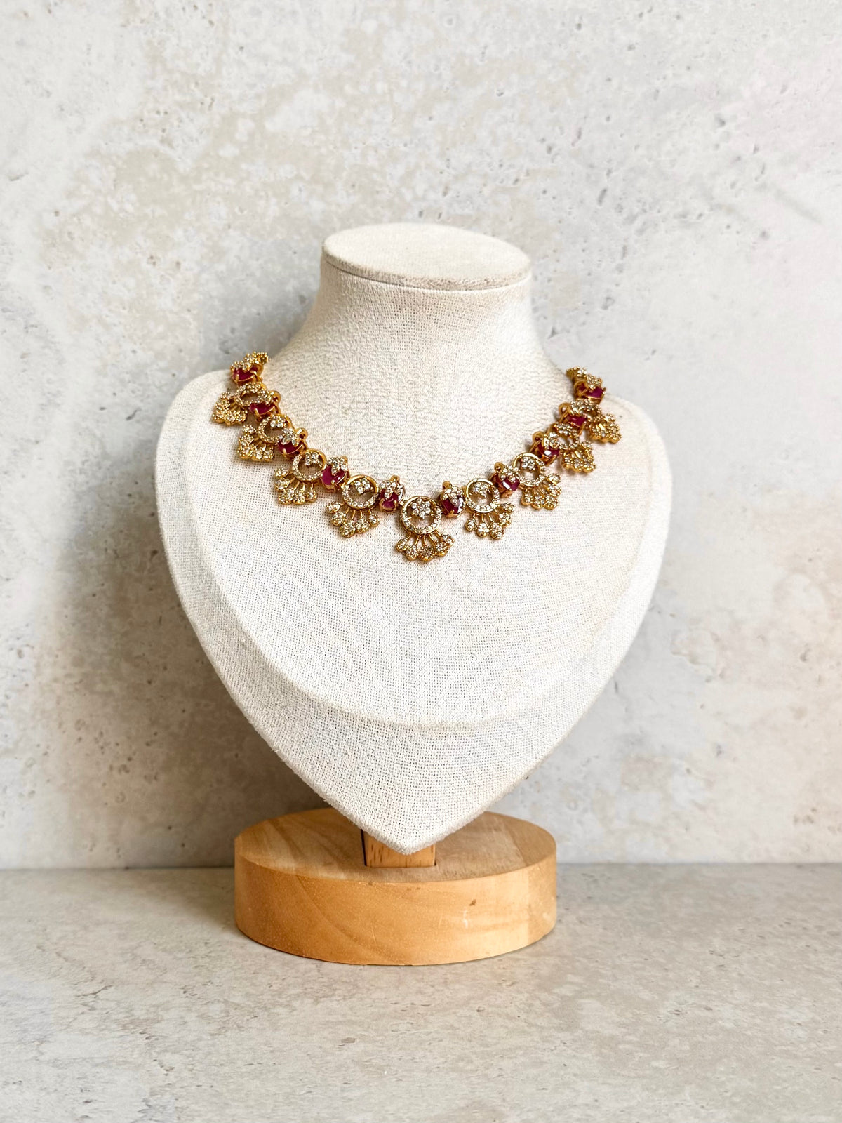 Sarbjot Necklace Set