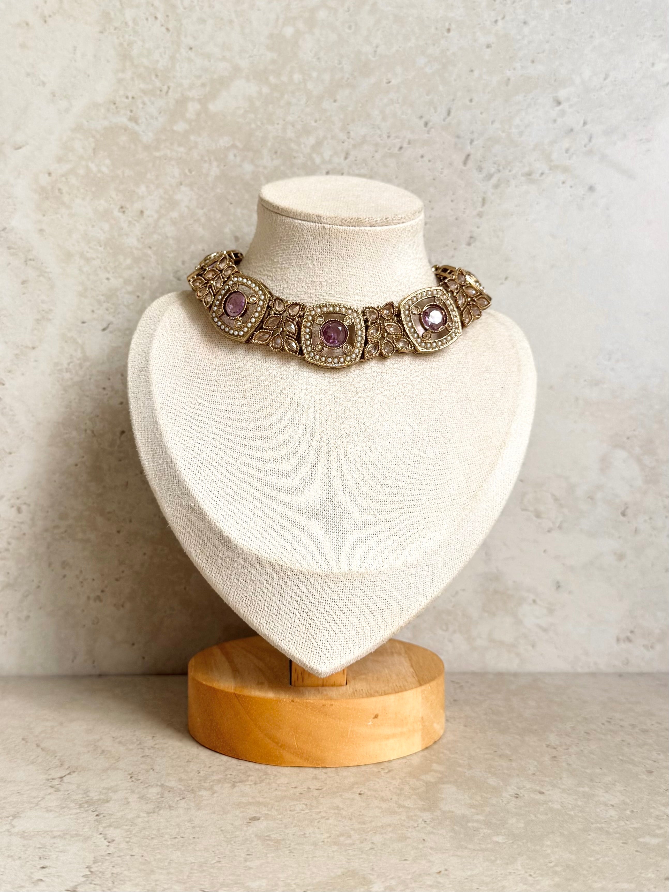 Ridhima Necklace Set