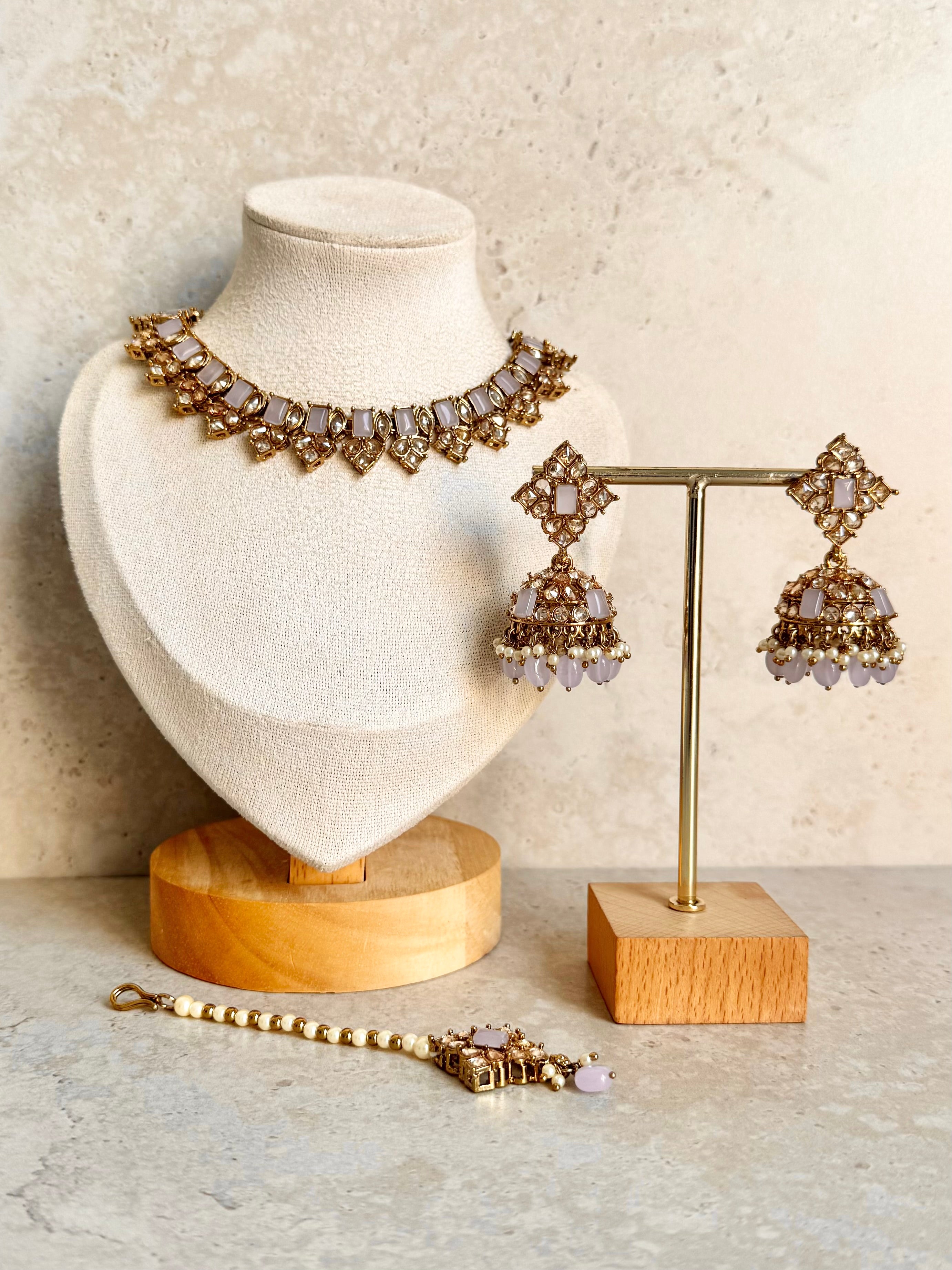 Manpreet Necklace Set