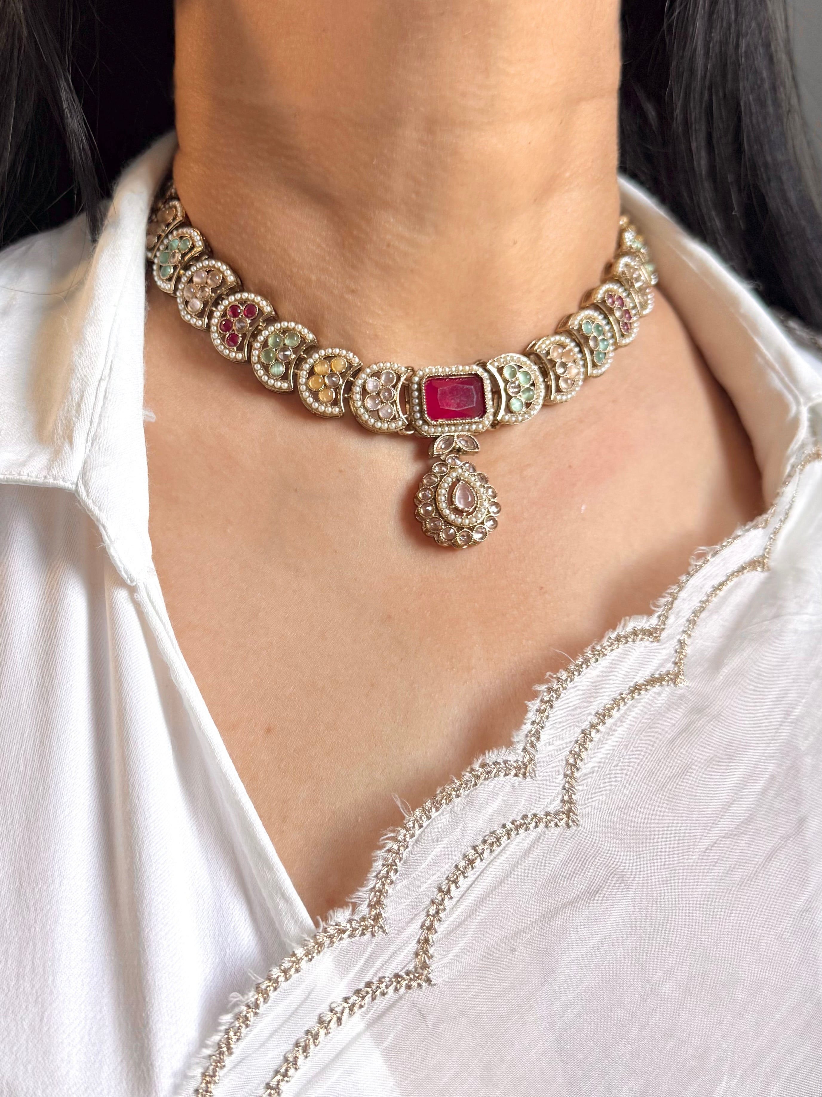 Reem Necklace Set