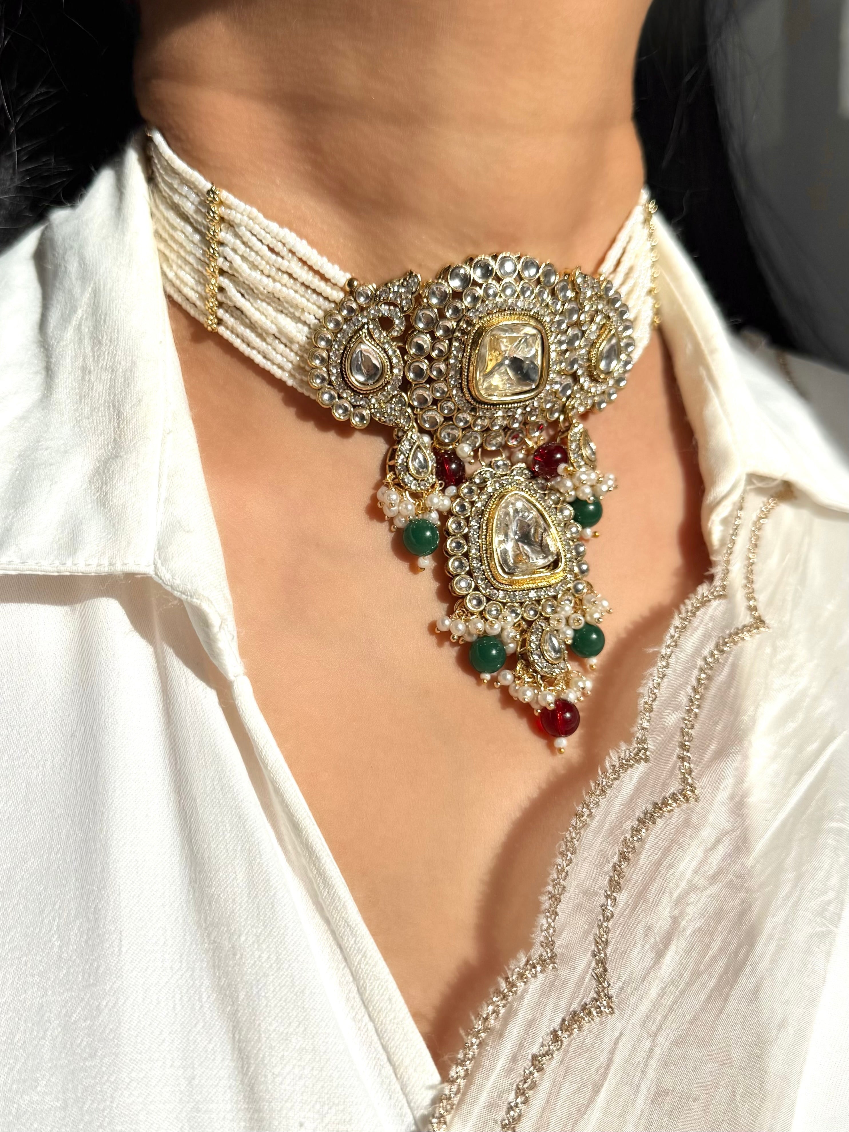 Tasnim Necklace Set