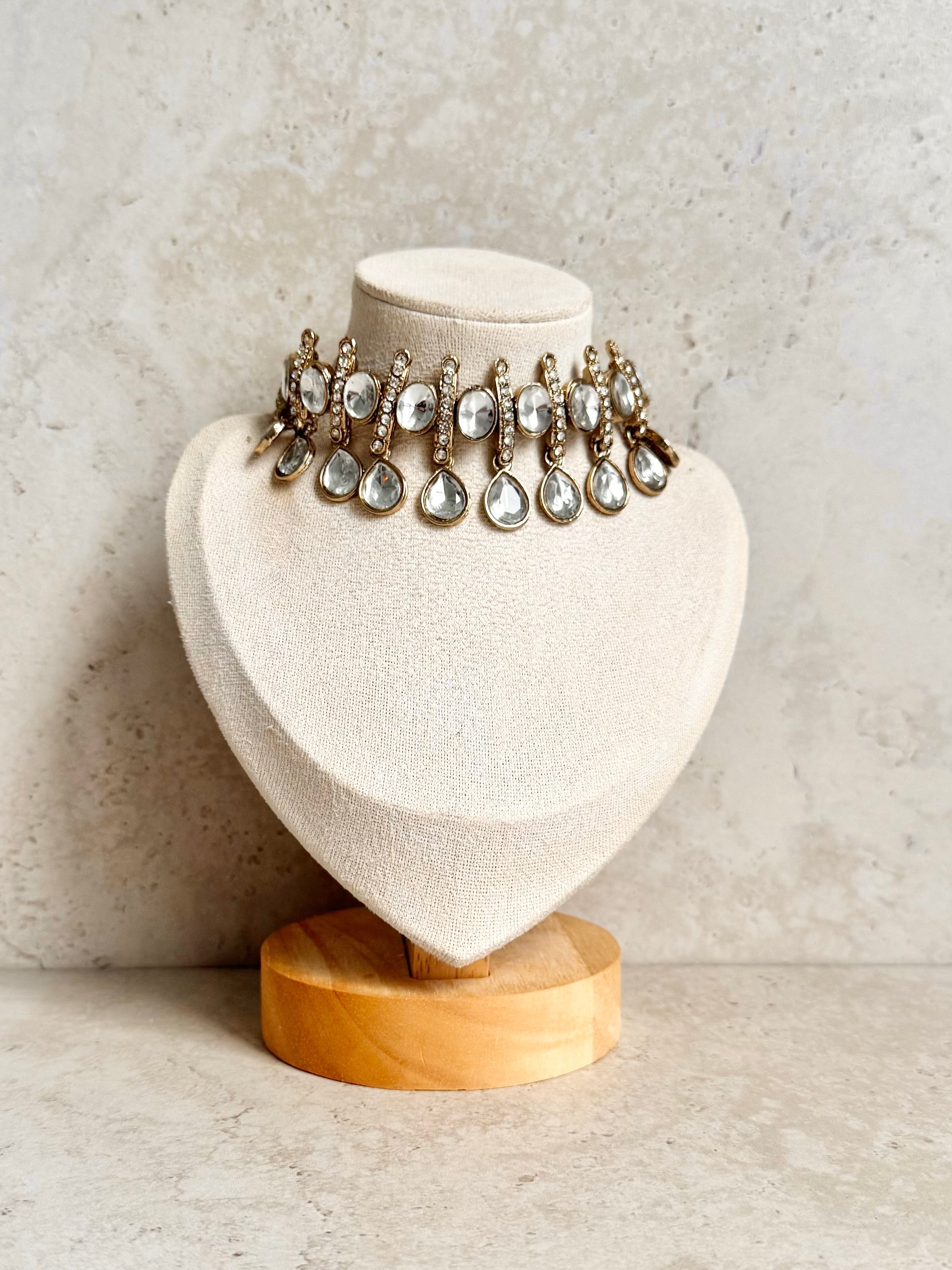 Sayema Necklace Set