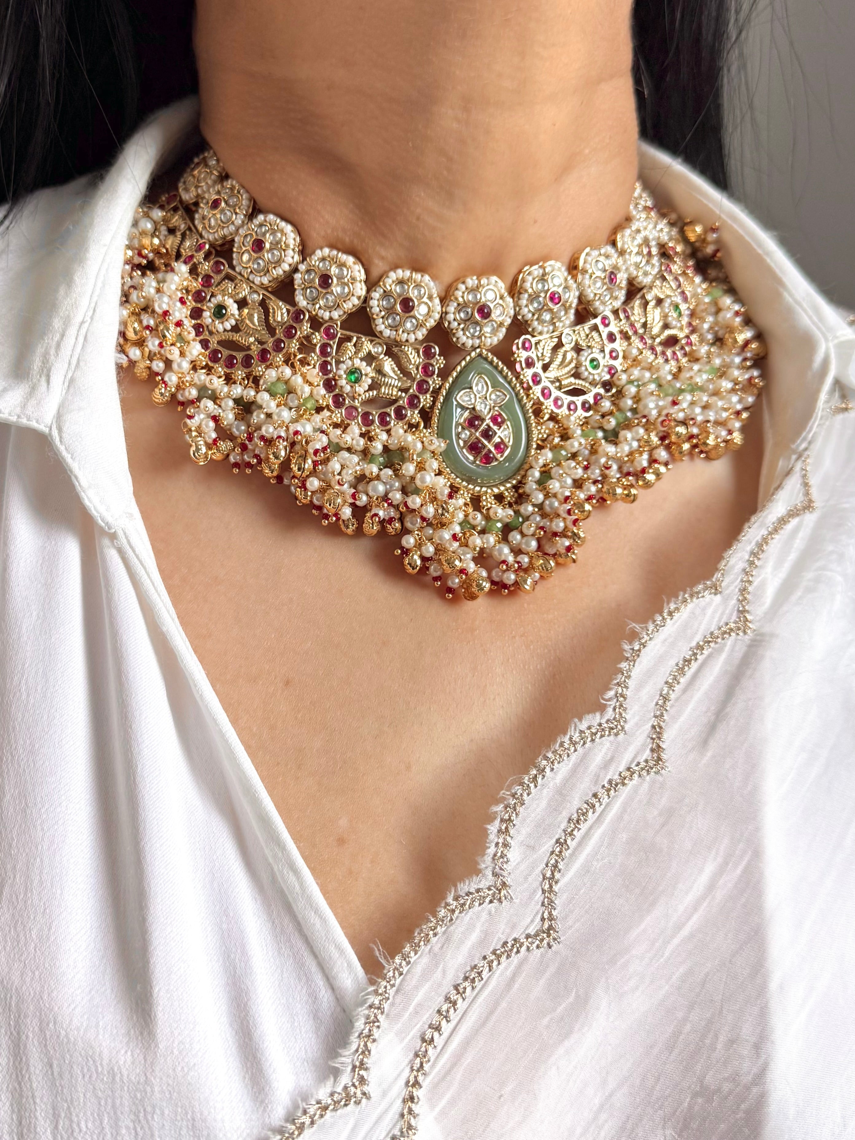 Jaya Necklace Set