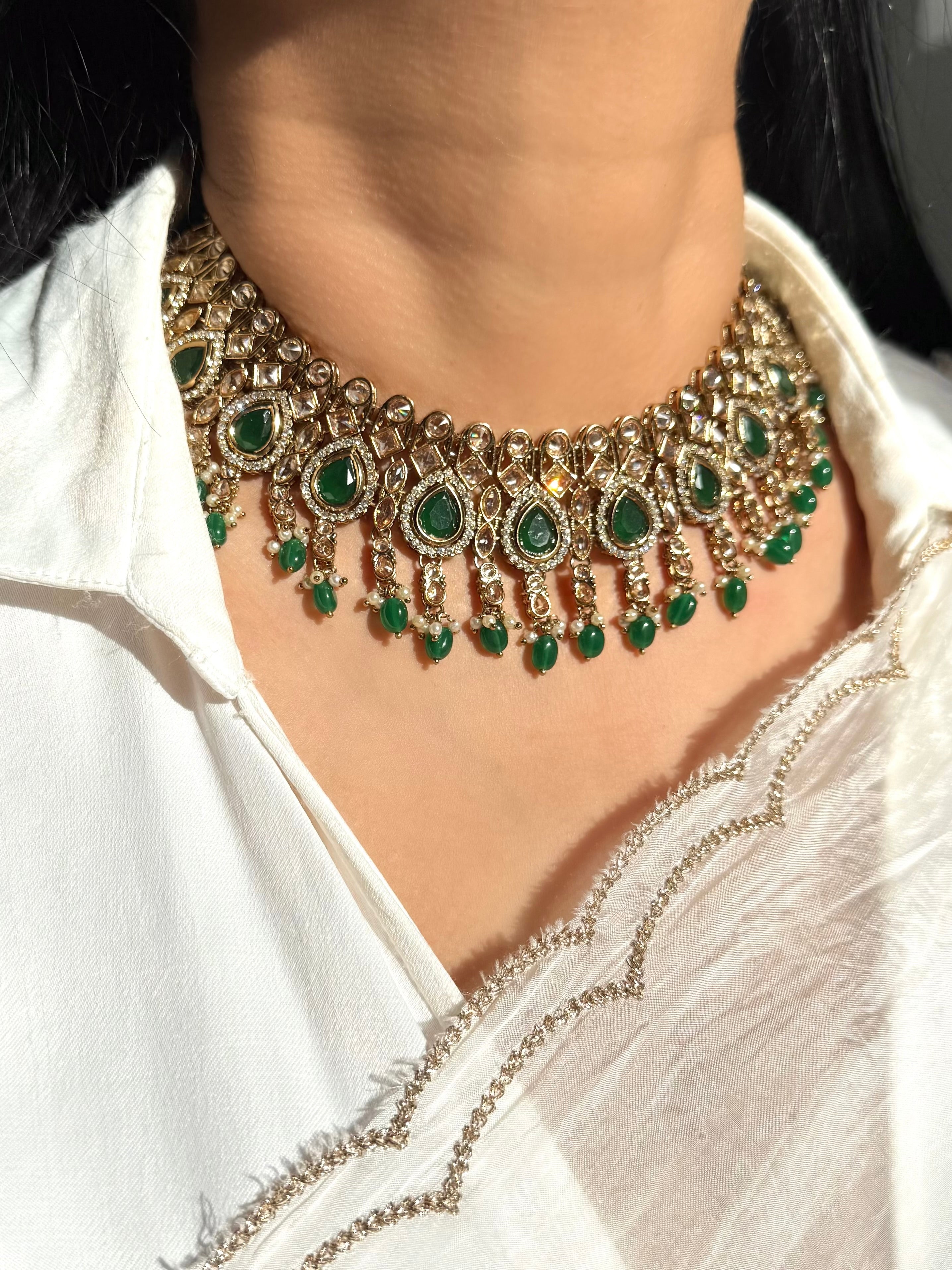 Rabina Necklace Set