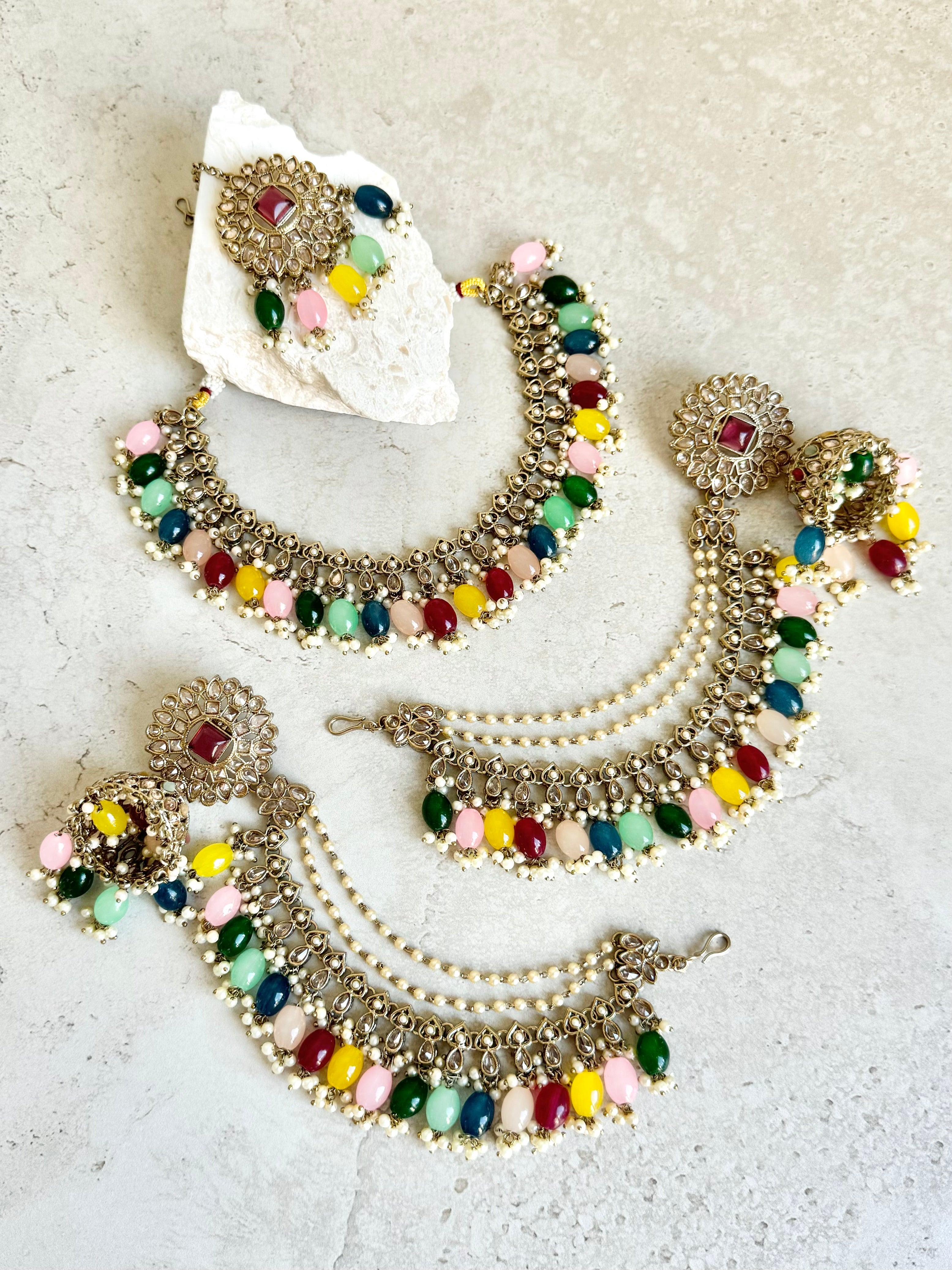 Inaya Necklace Set