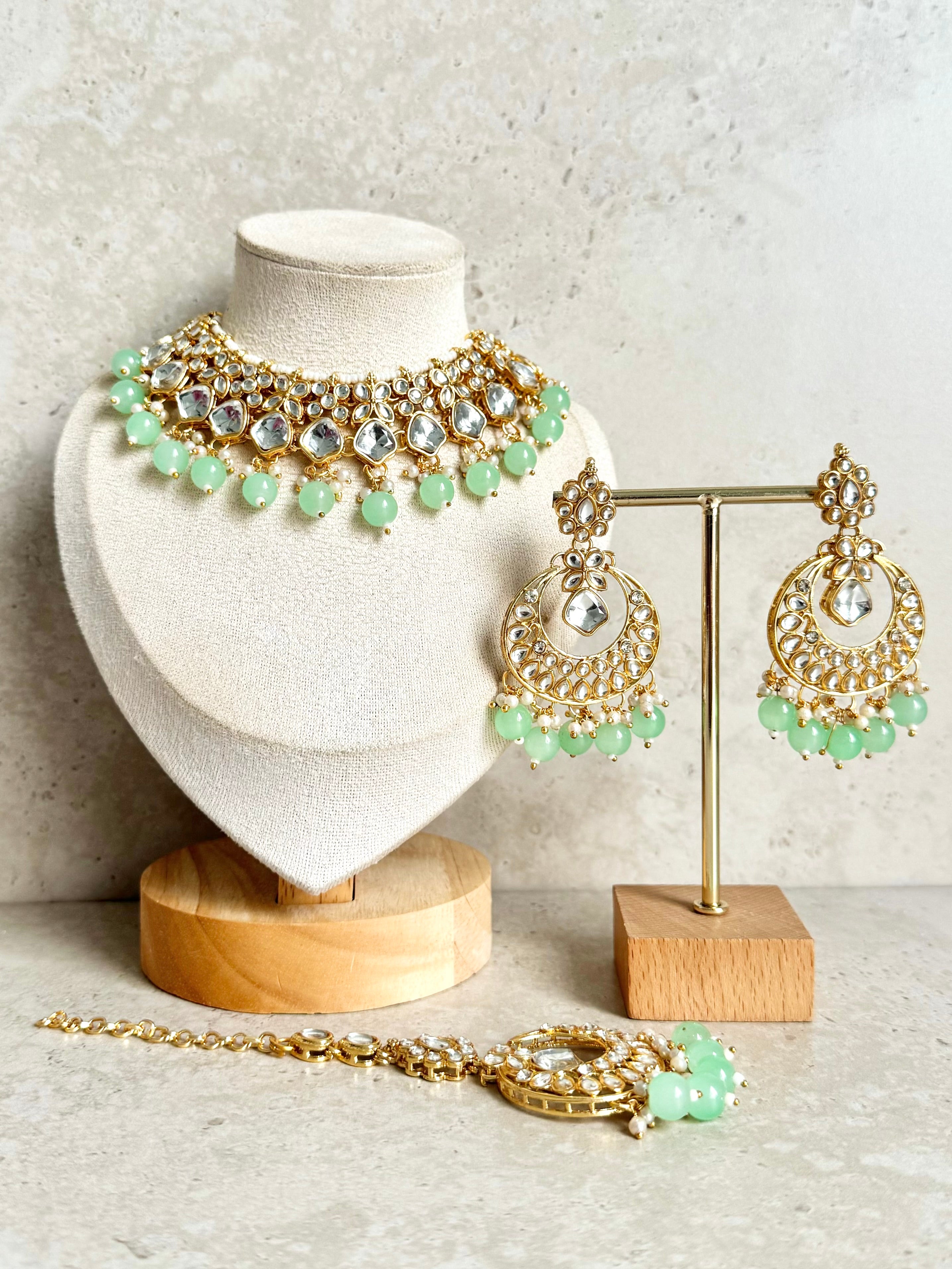 Sareena Necklace Set