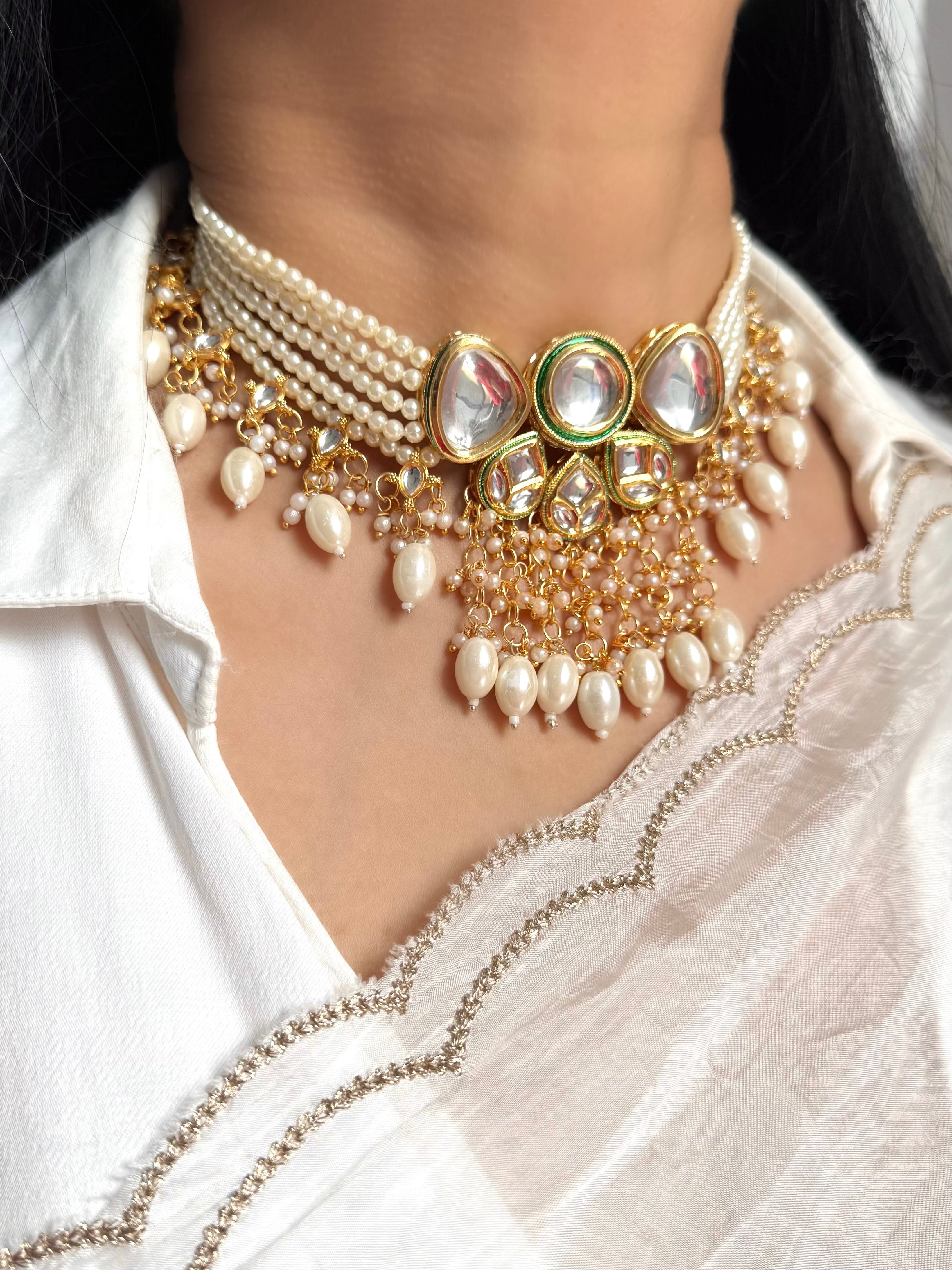 Shaina Necklace Set