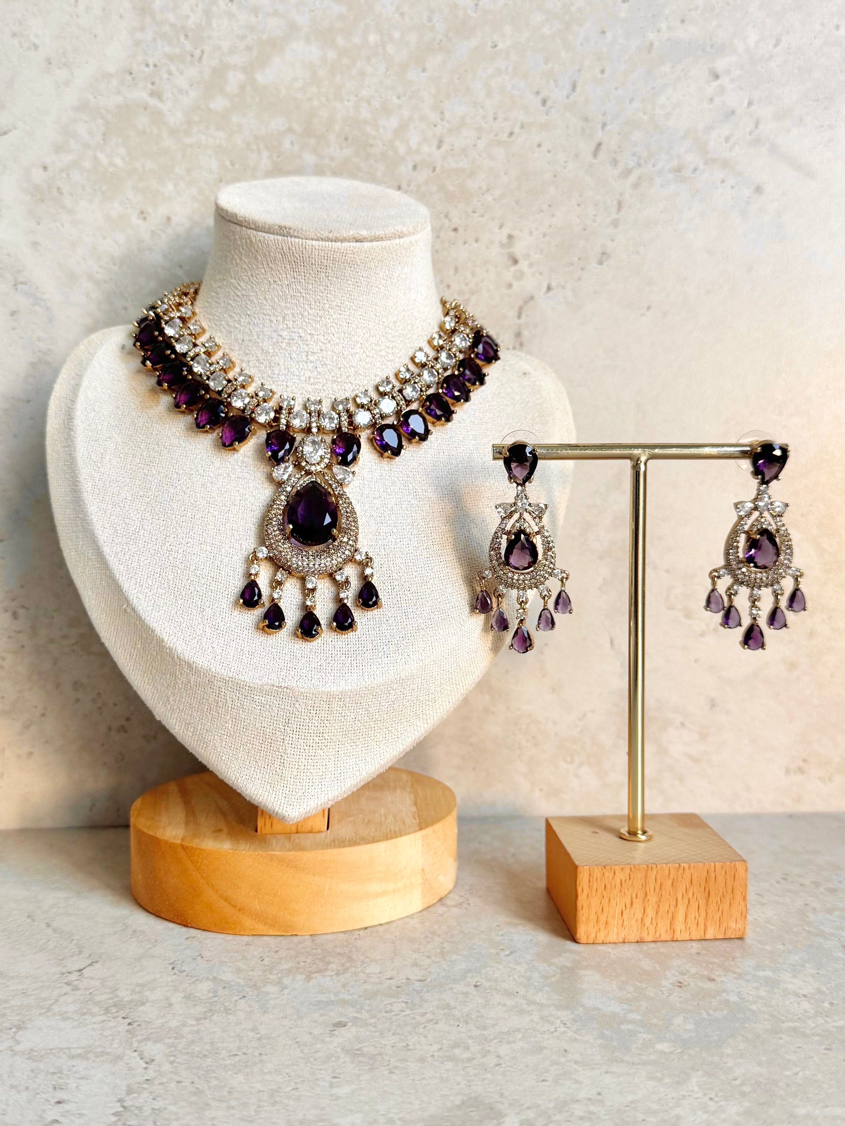 Zayna Necklace Set