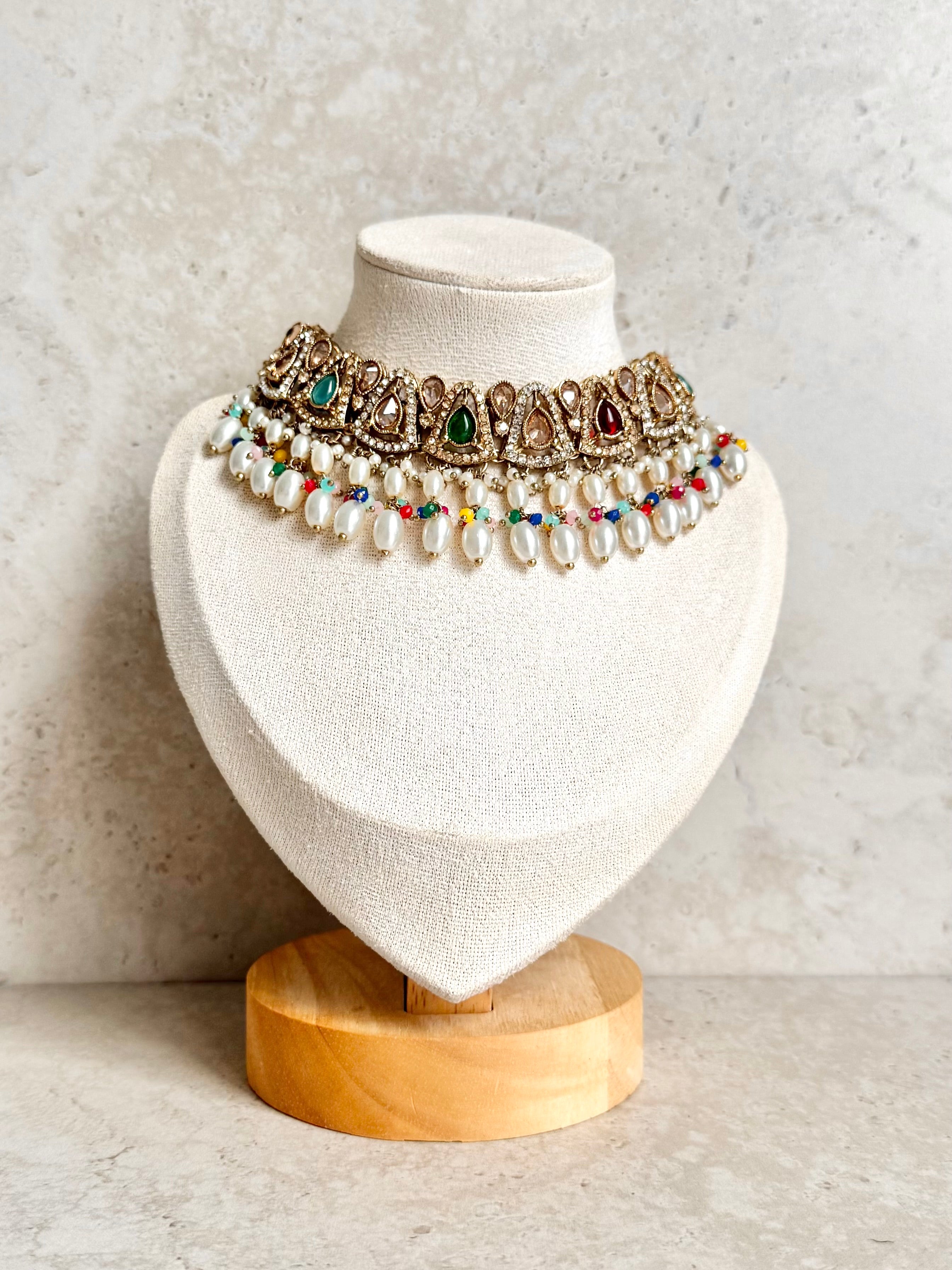 Ash Necklace Set