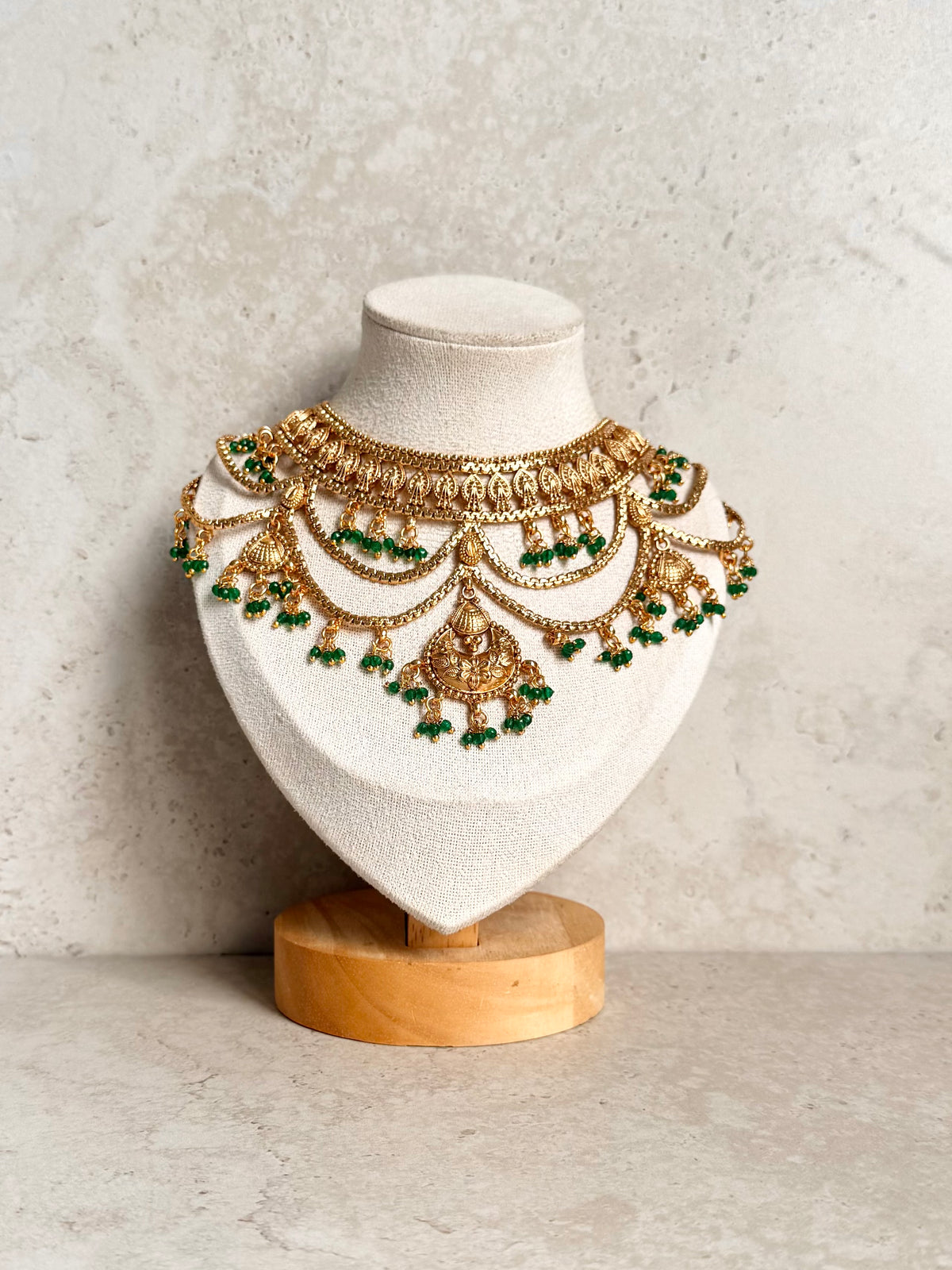 Geeta Necklace Set