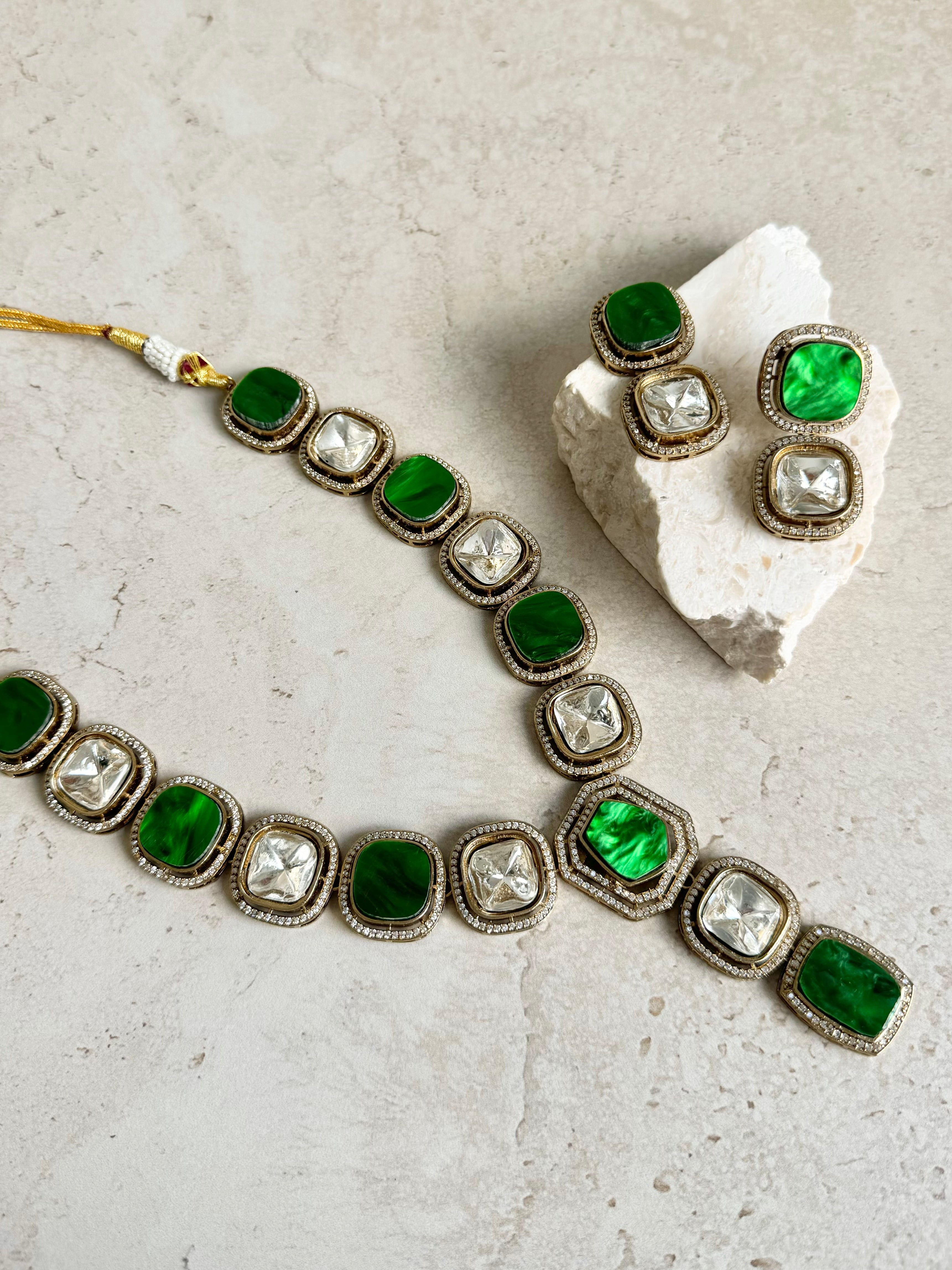 Afrah Necklace Set