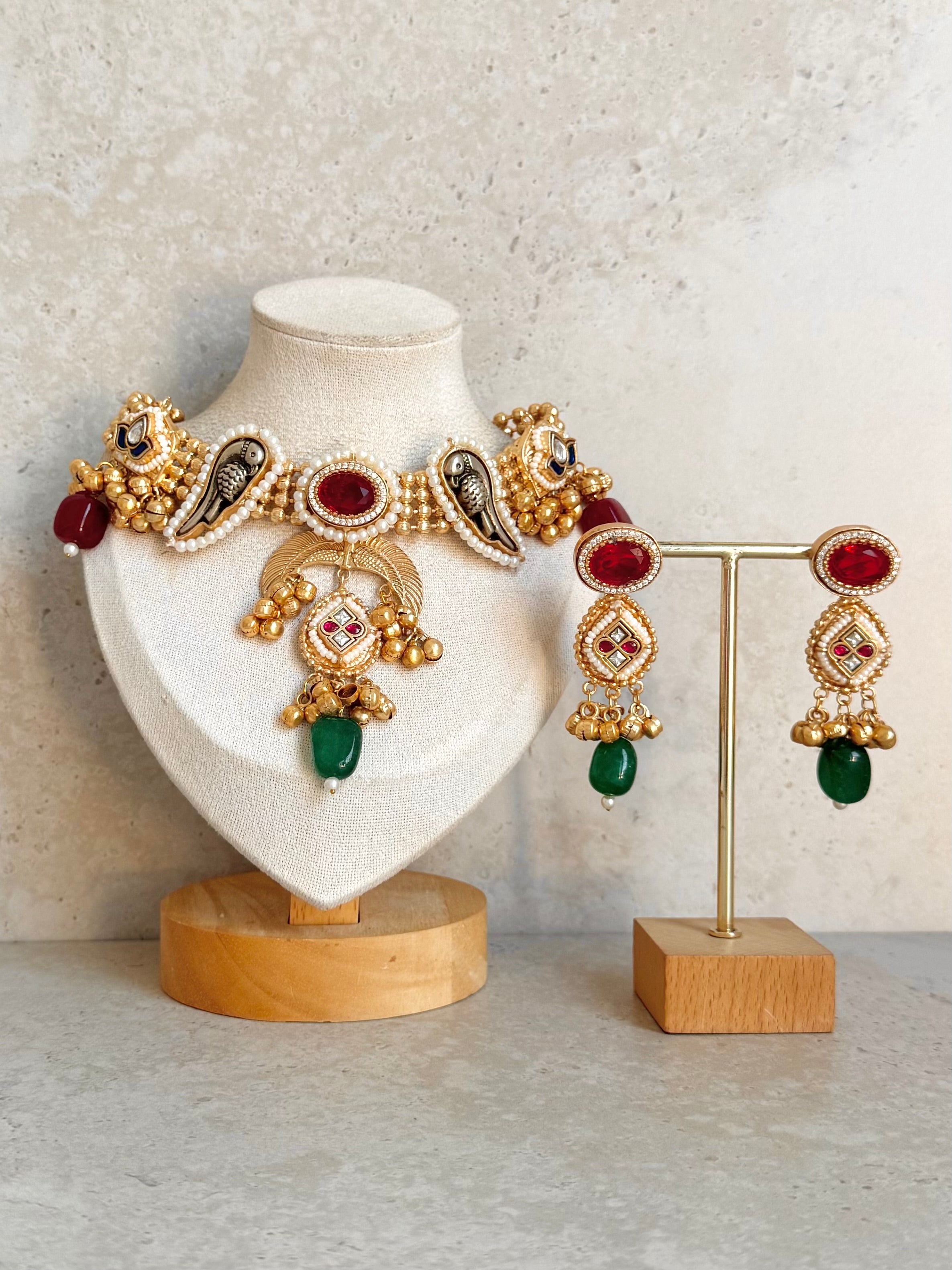 Afreen Necklace Set