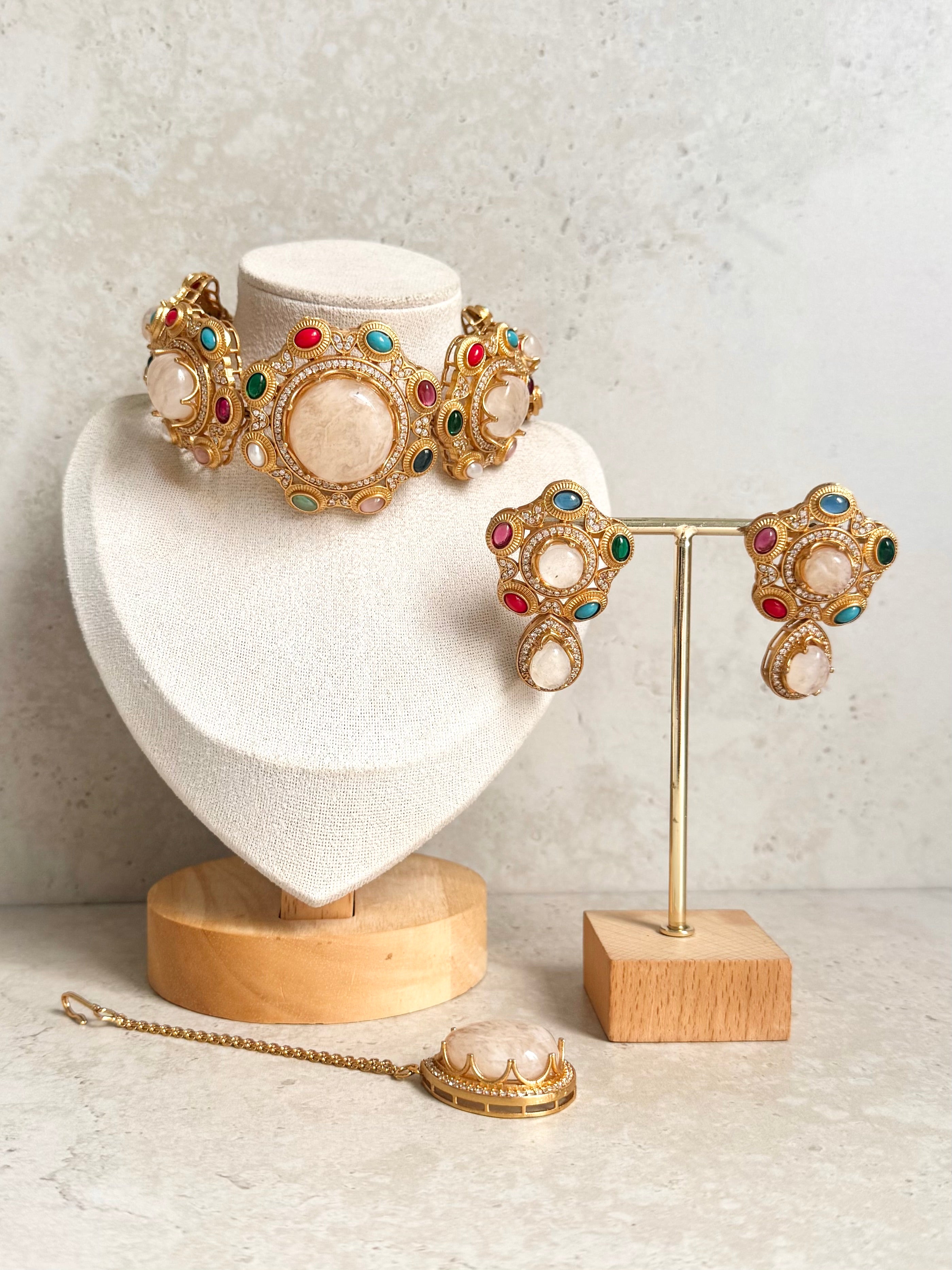 Simran Necklace Set