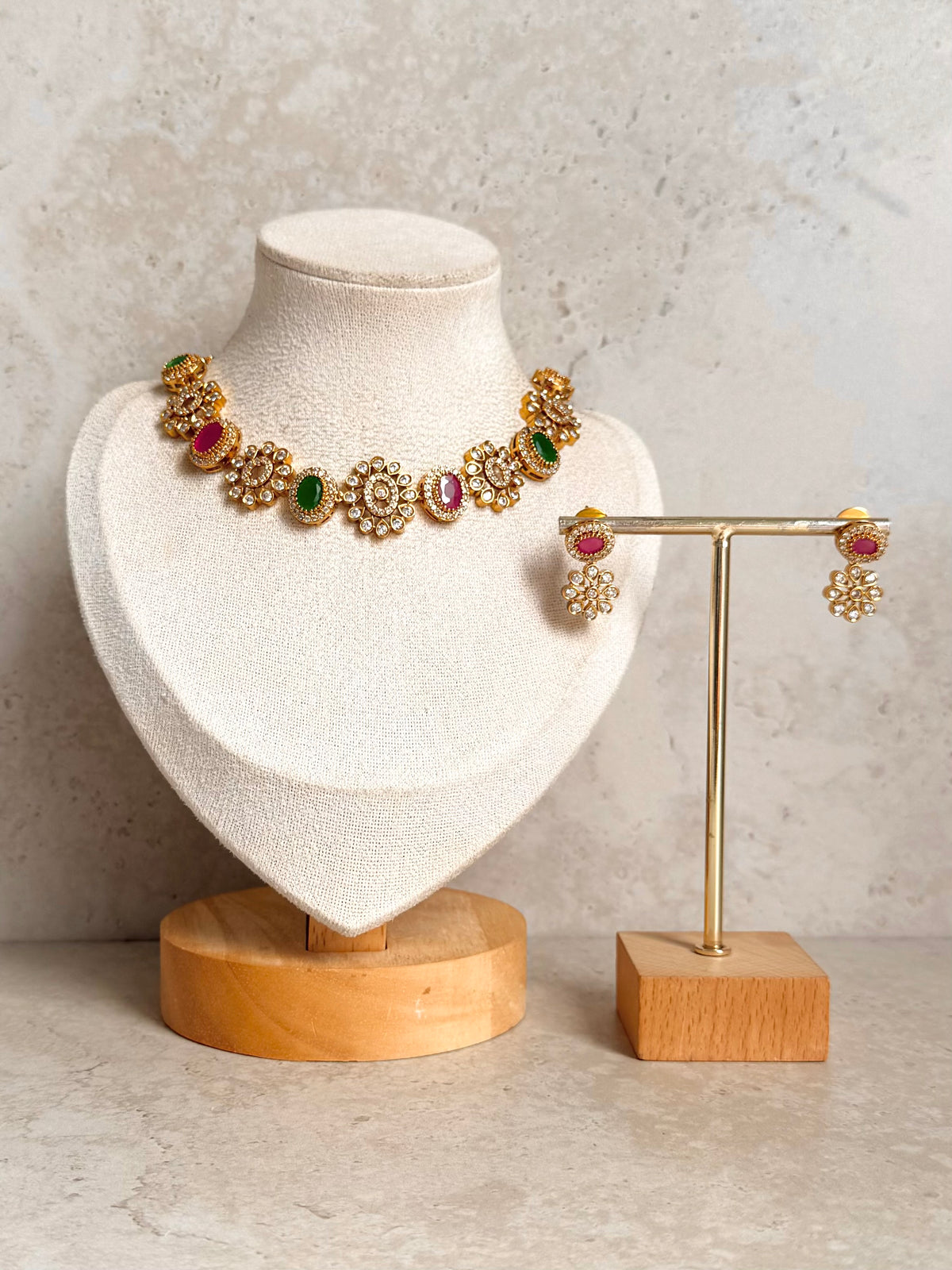Neelam Necklace Set
