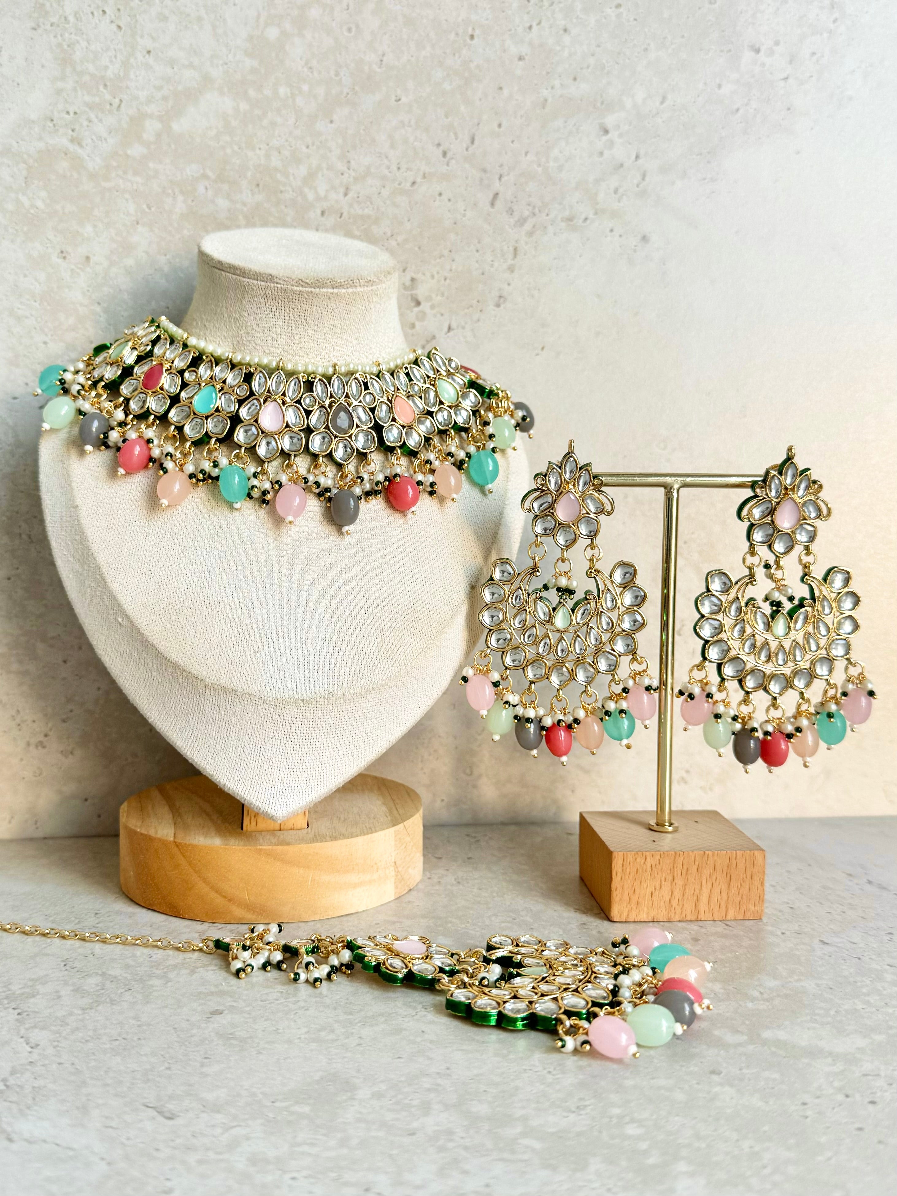 Ruksar Necklace Set