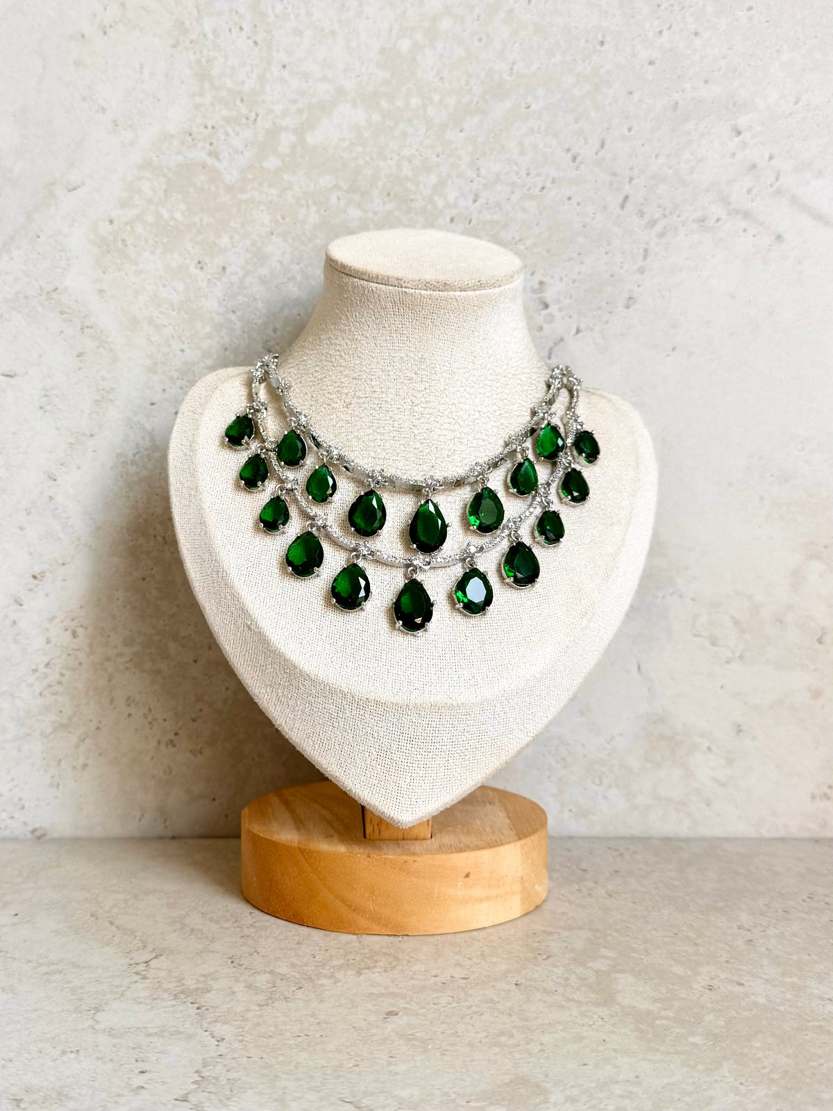 Amna Necklace Set