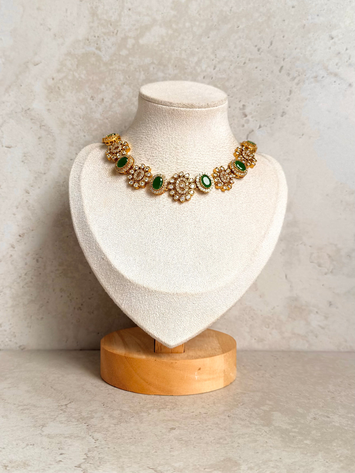 Neelam Necklace Set