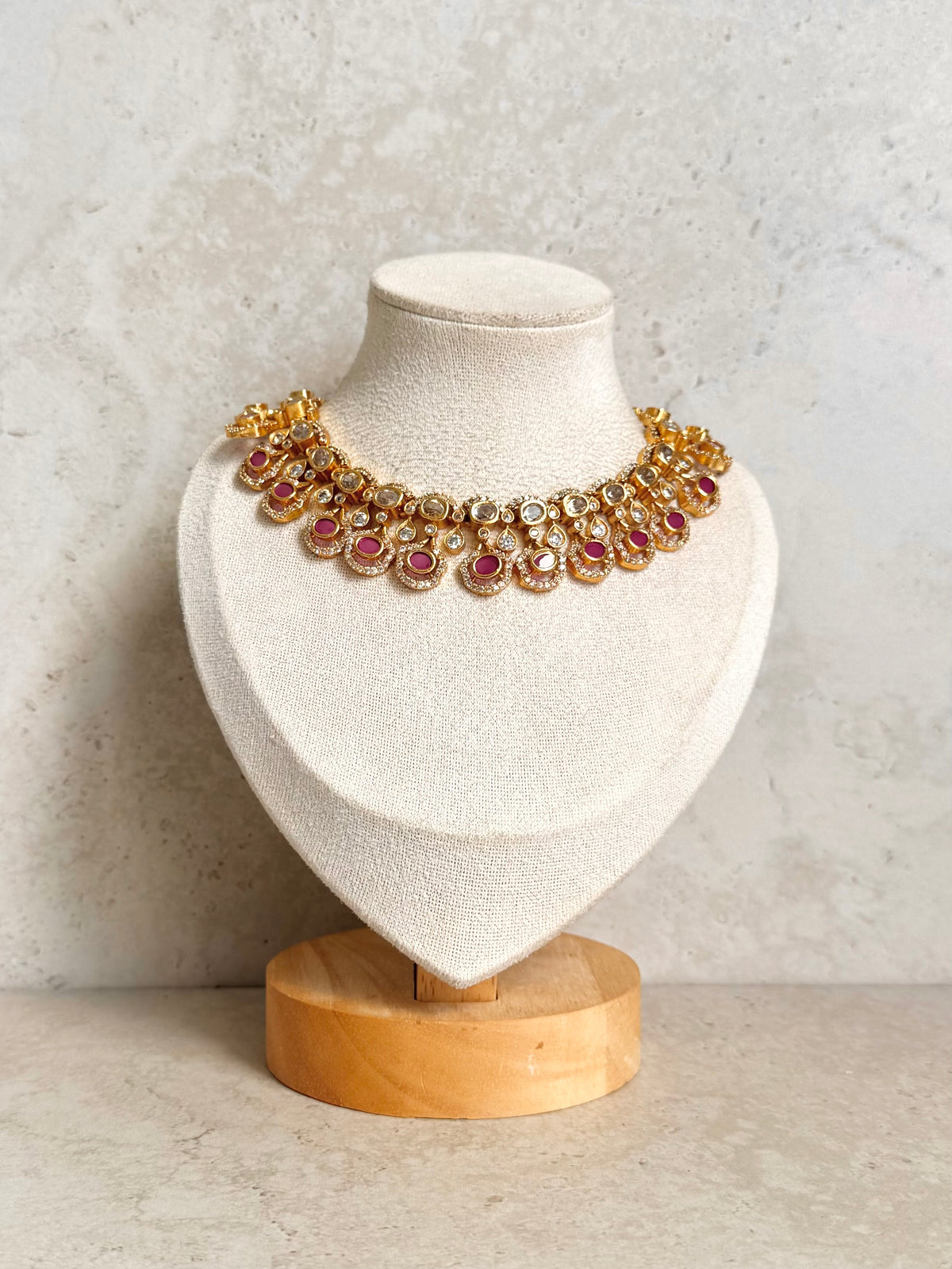 Bani Necklace Set