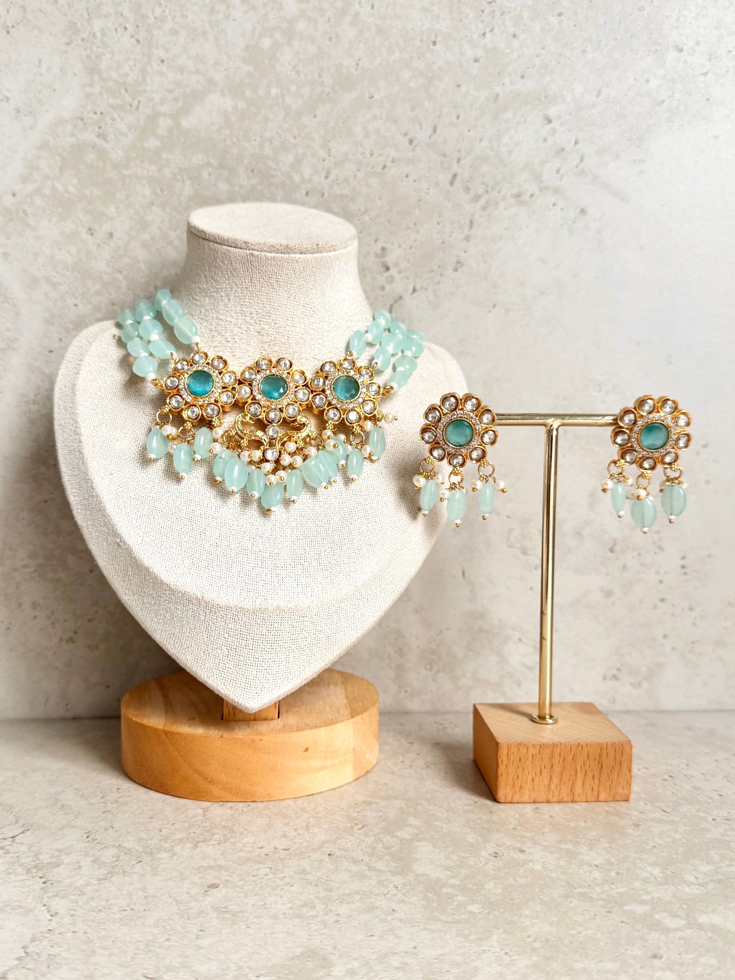 Shazia Necklace Set