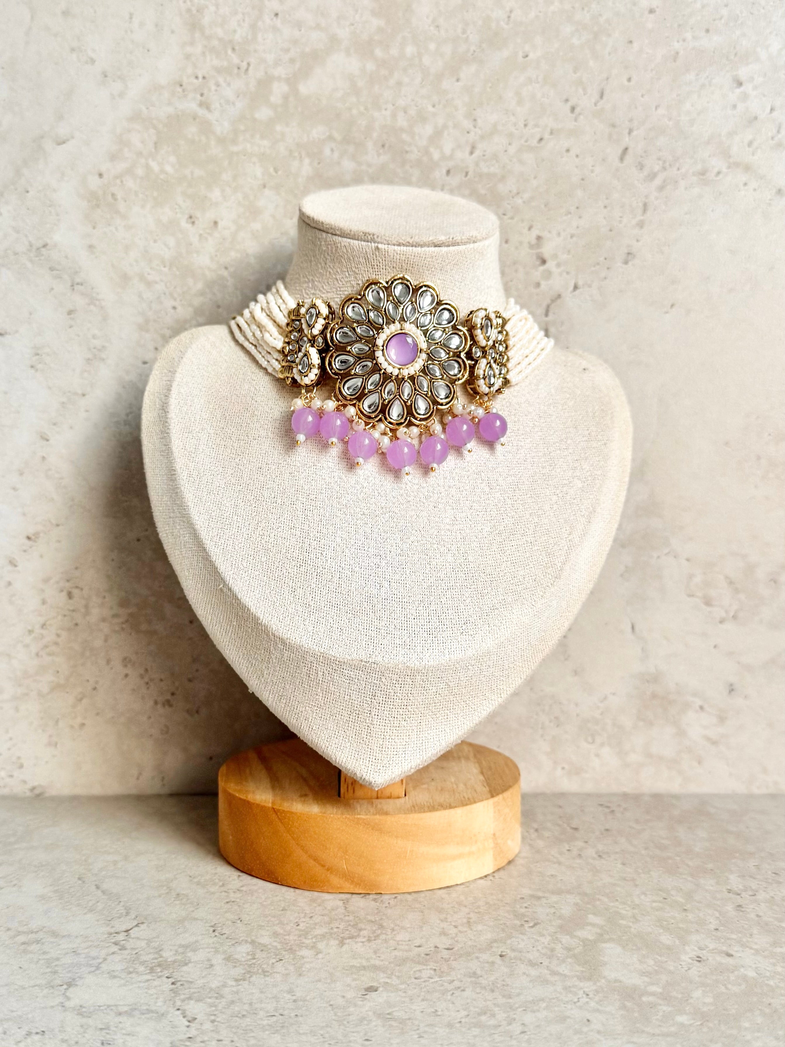 Eshani Necklace Set