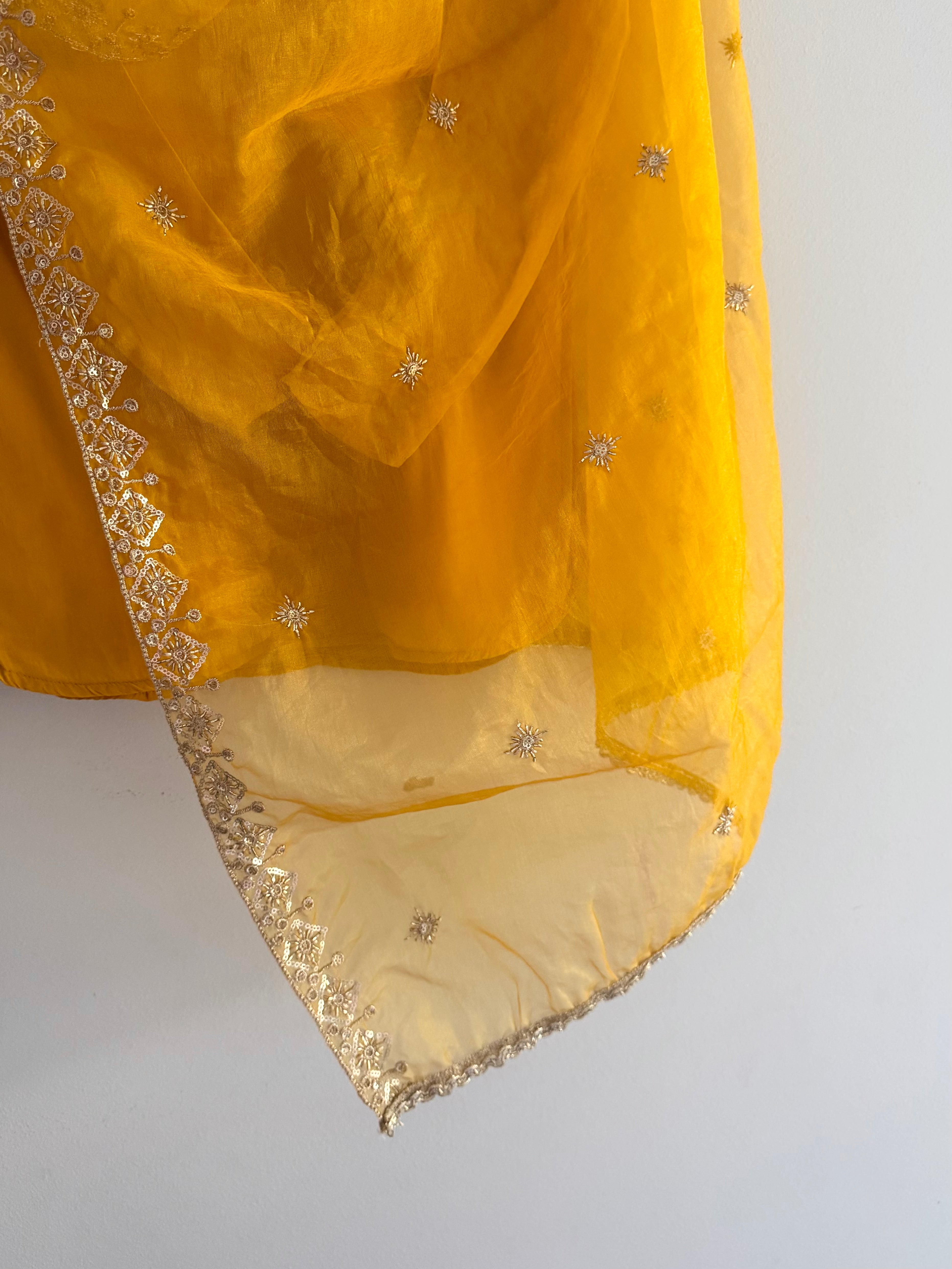 Raman Suit Set