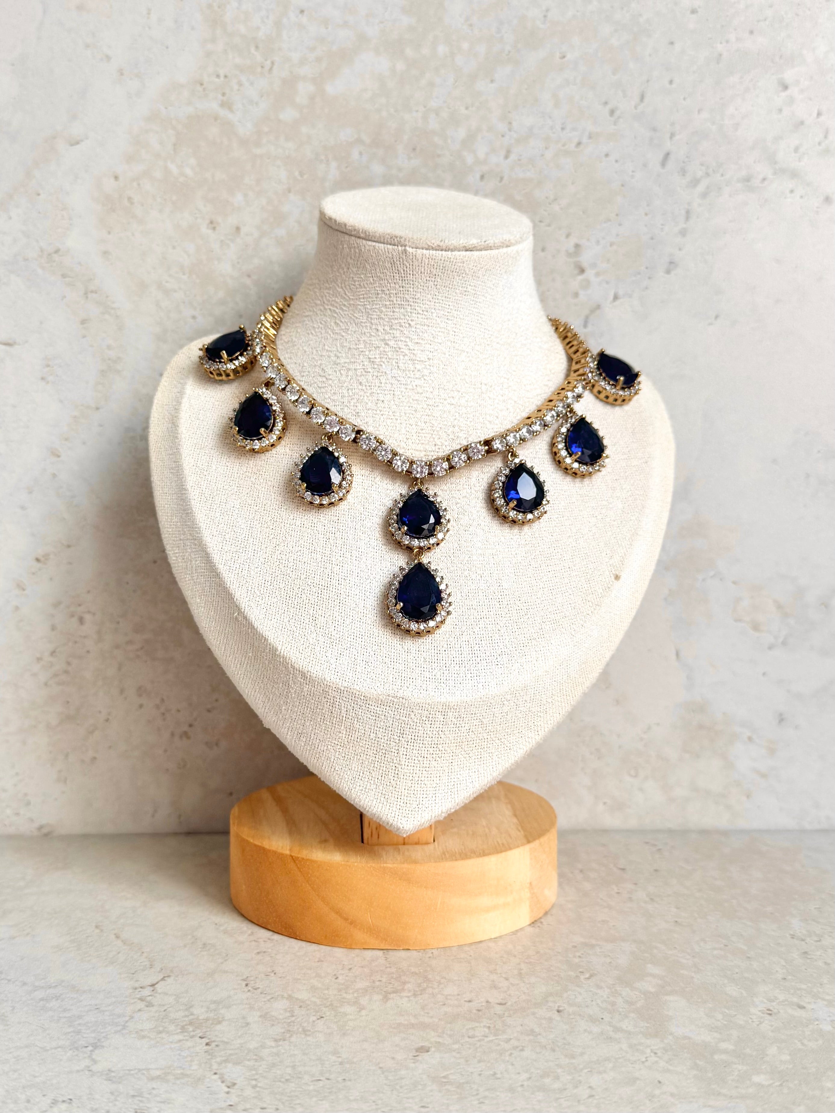 Sabreen Necklace Set
