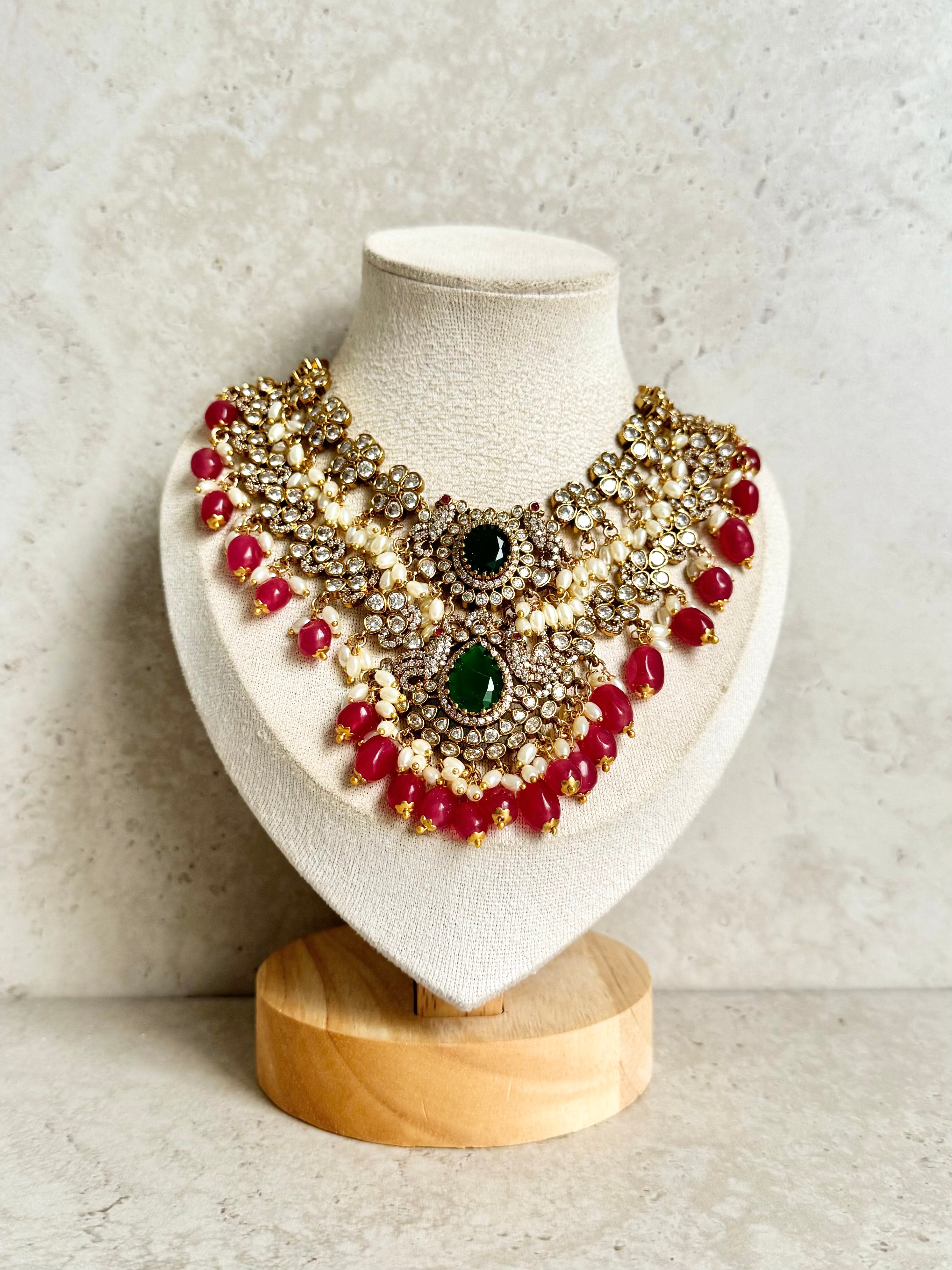 Shanaya Necklace Set