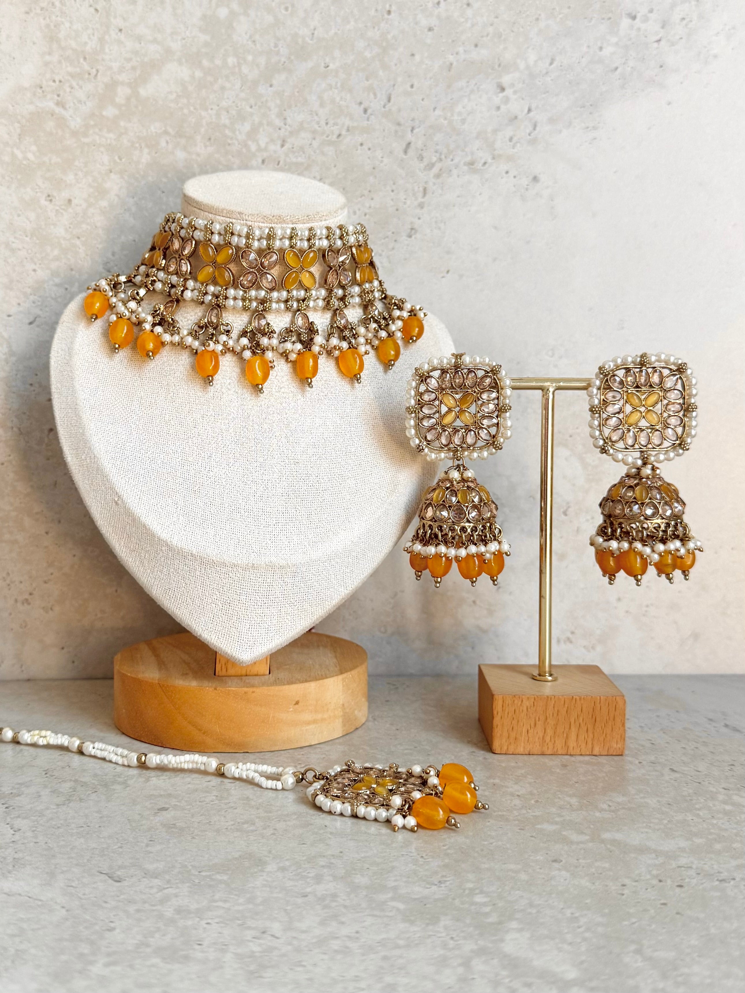 Amreen Necklace Set