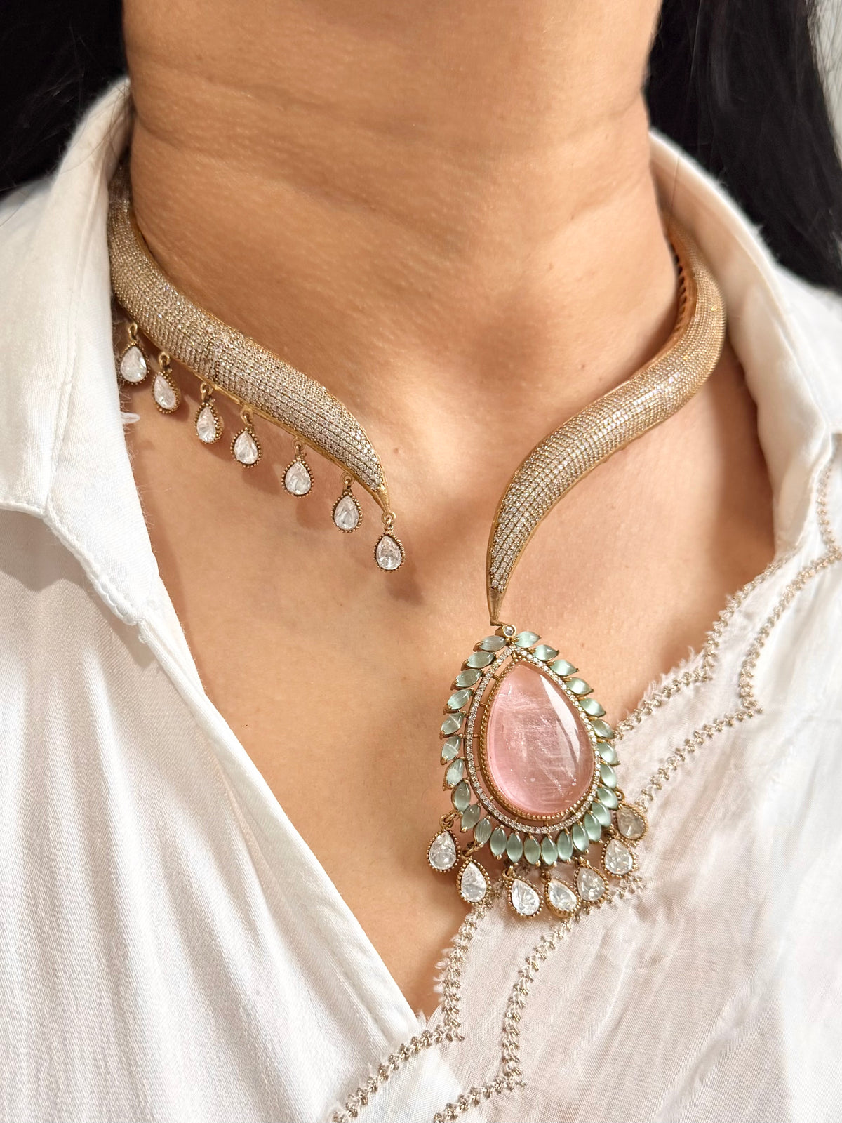 Alia Necklace Set