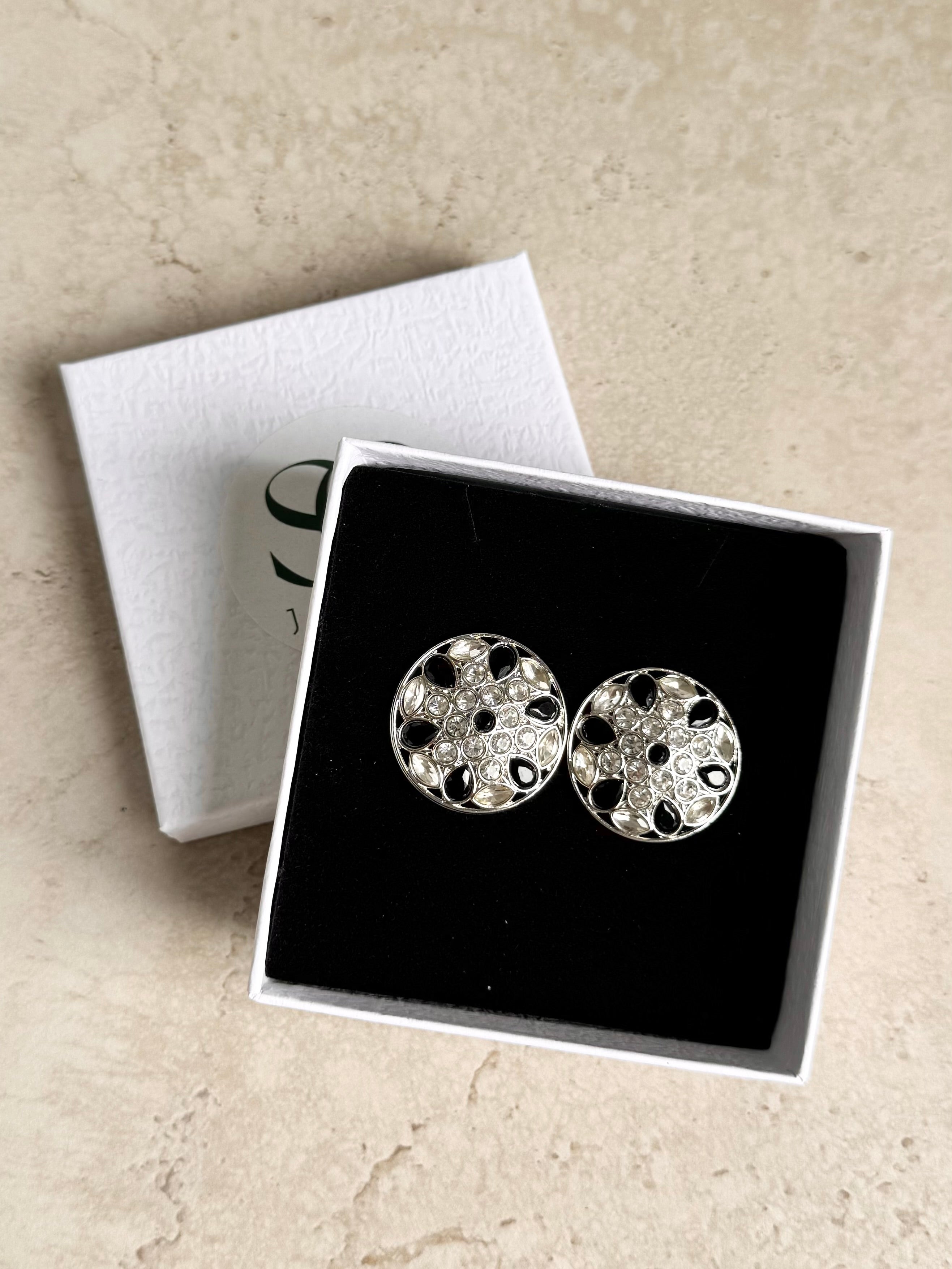 Jot Studs - Gift Box Included