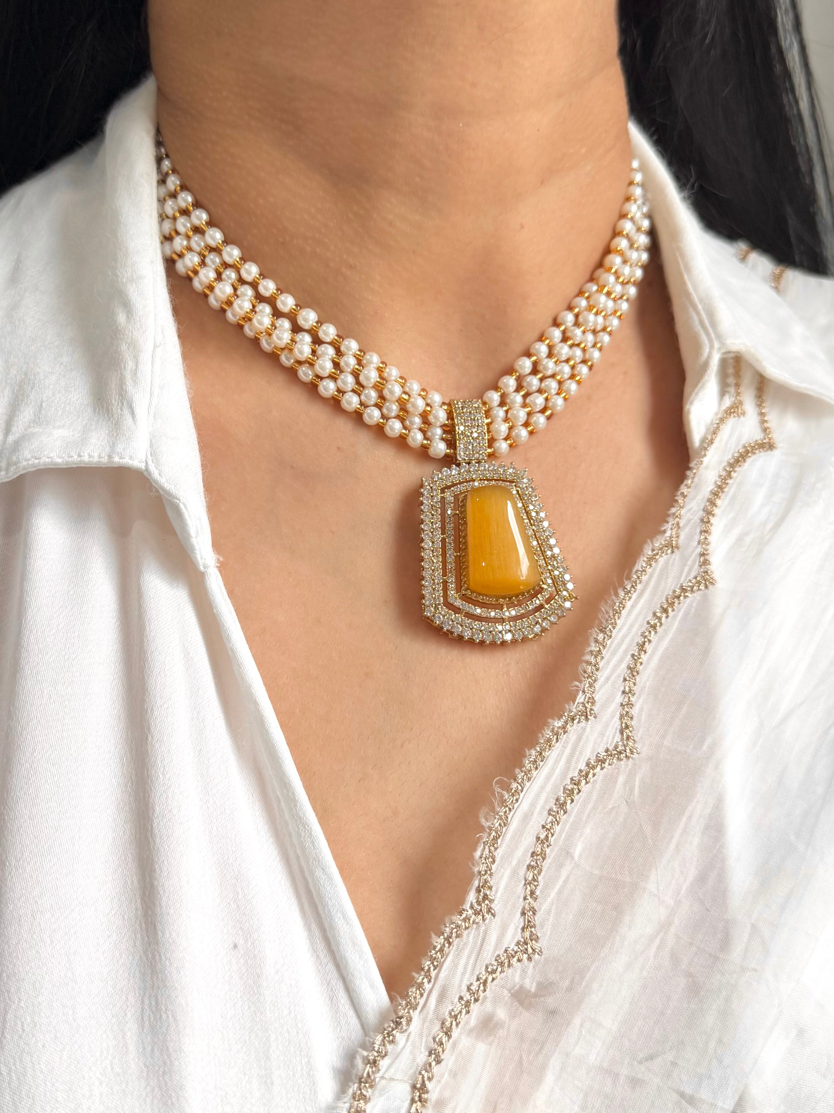 Noor Necklace Set