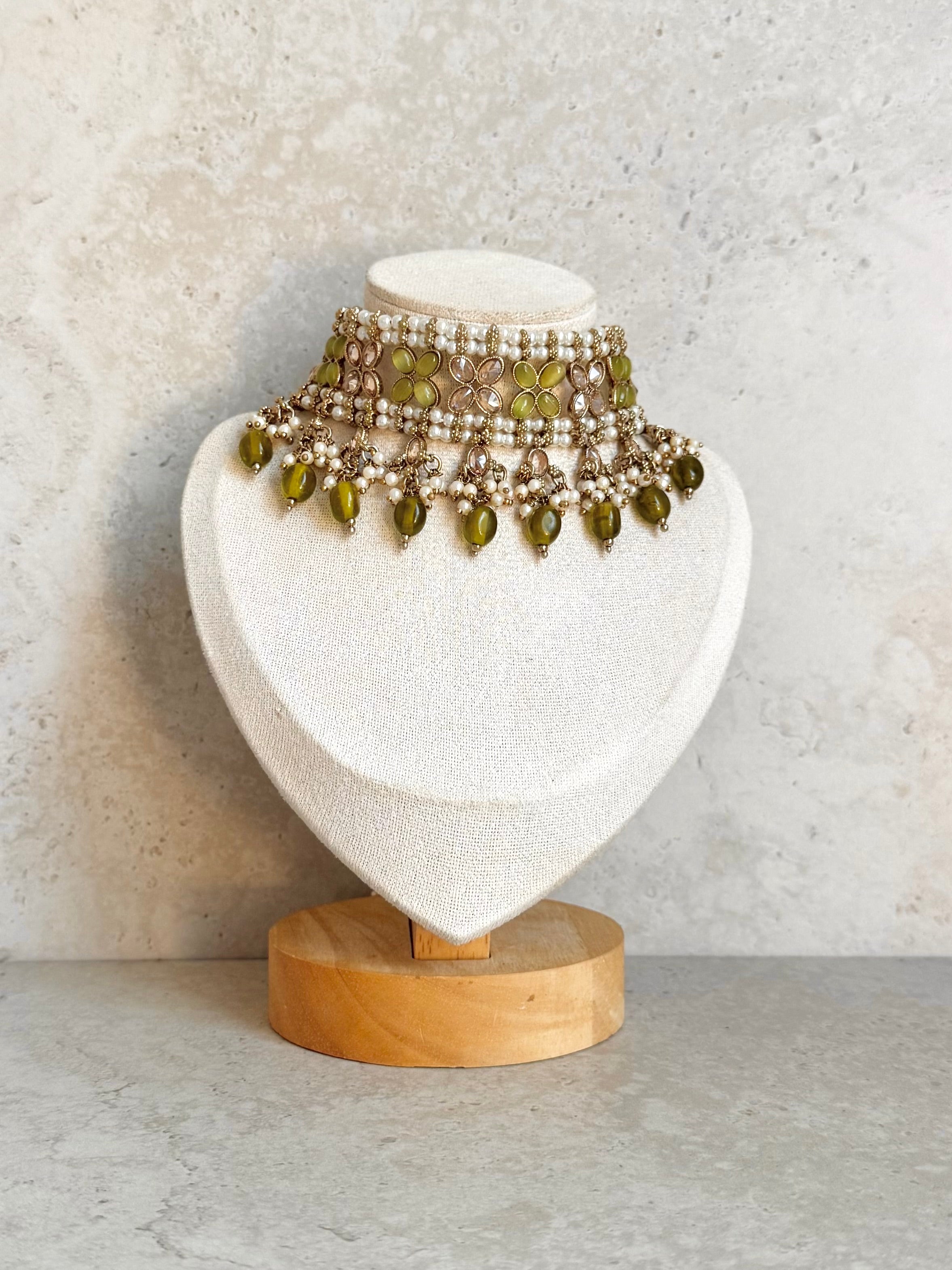 Amreen Necklace Set