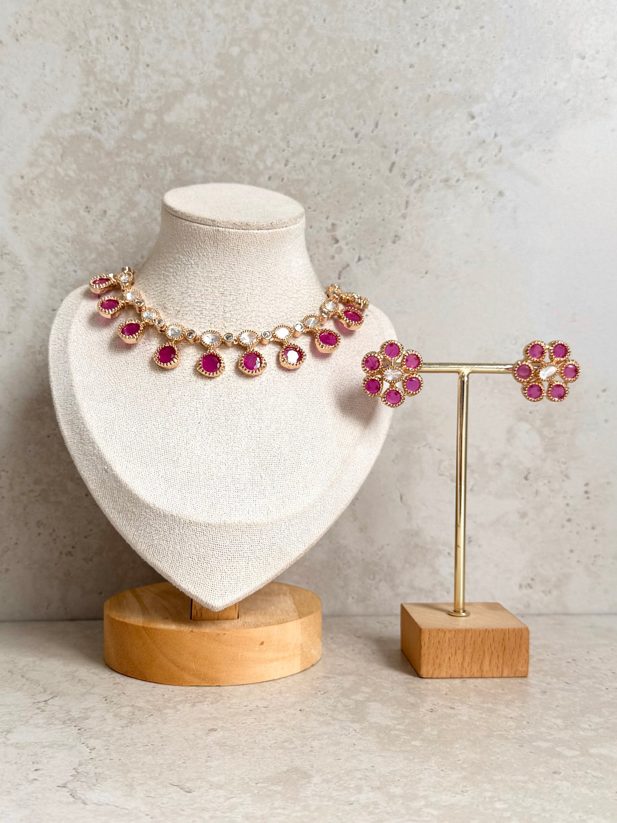 Mahima Necklace Set