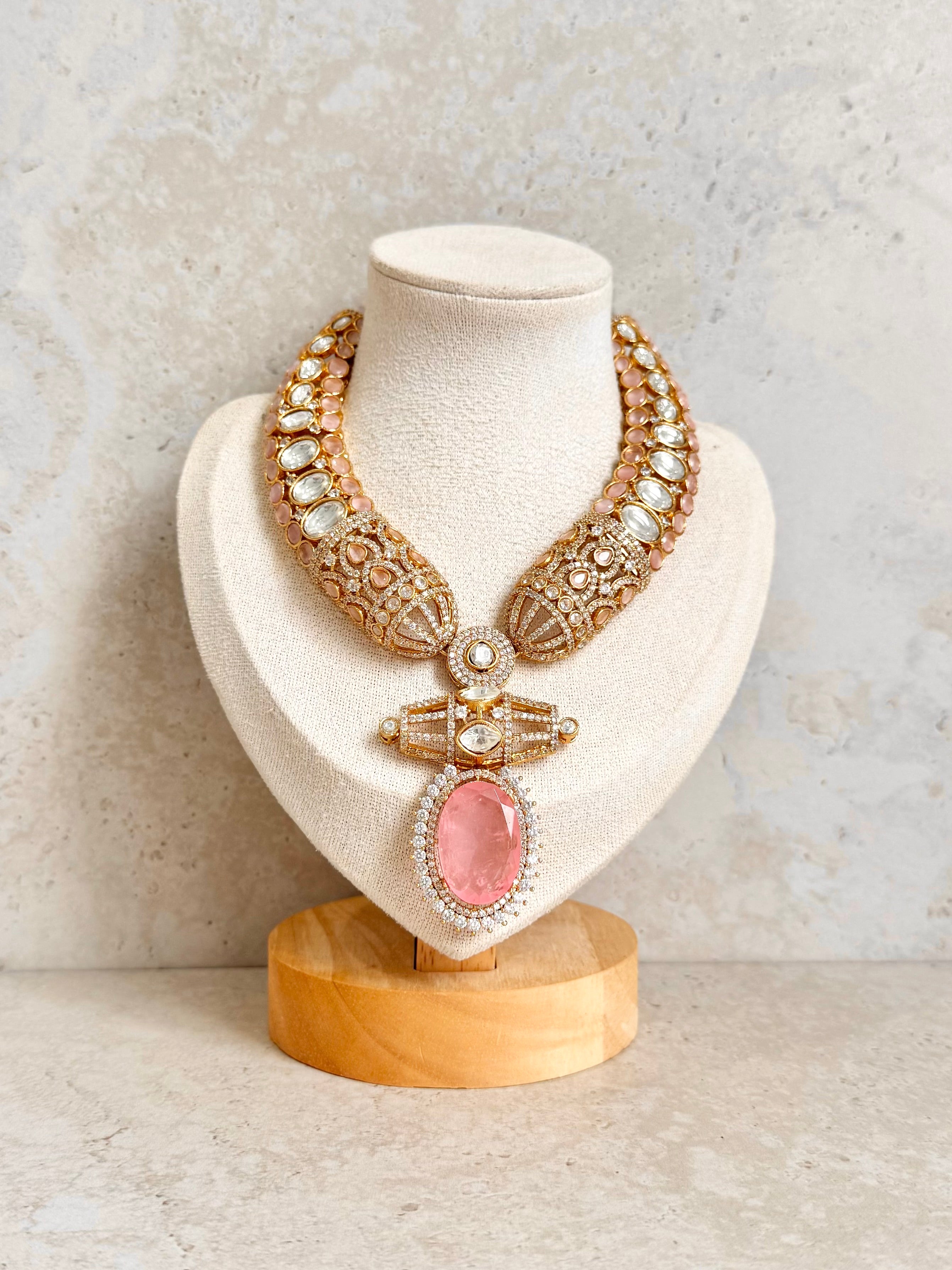 Aishwarya Necklace Set